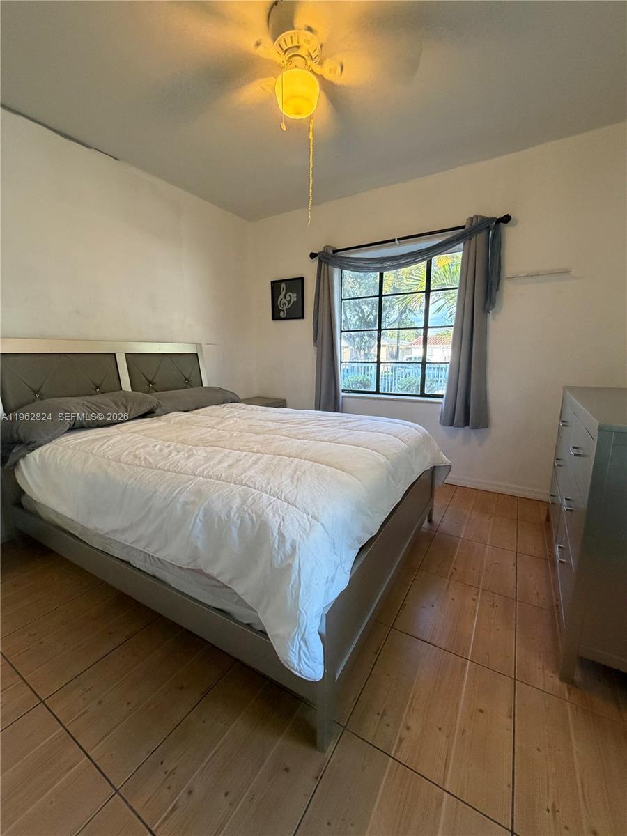 MELROSE HEIGHTS - Residential