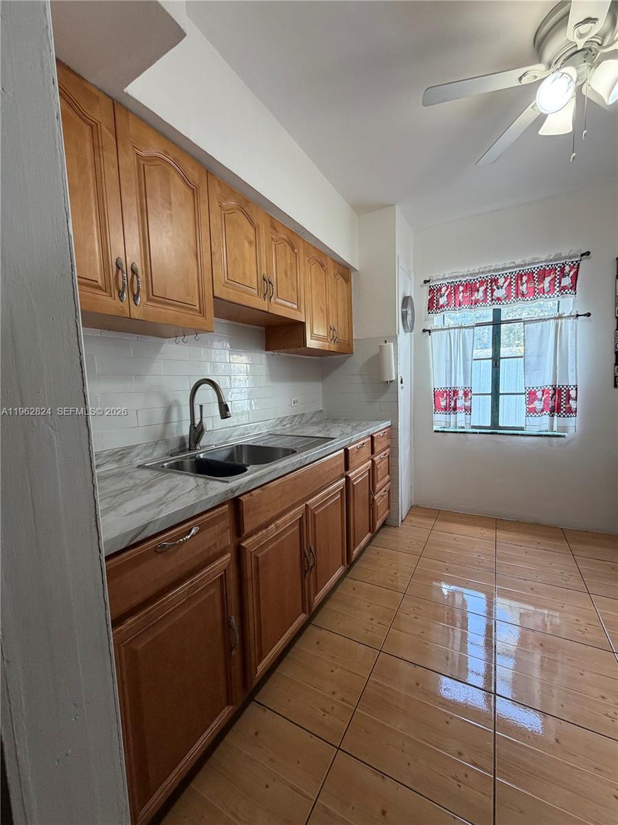 MELROSE HEIGHTS - Residential