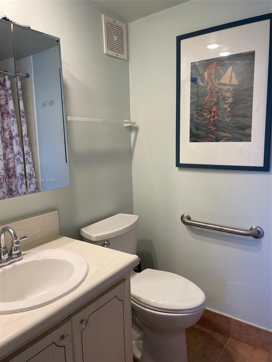 ISLE OF PARADISE CO-OP - Residential