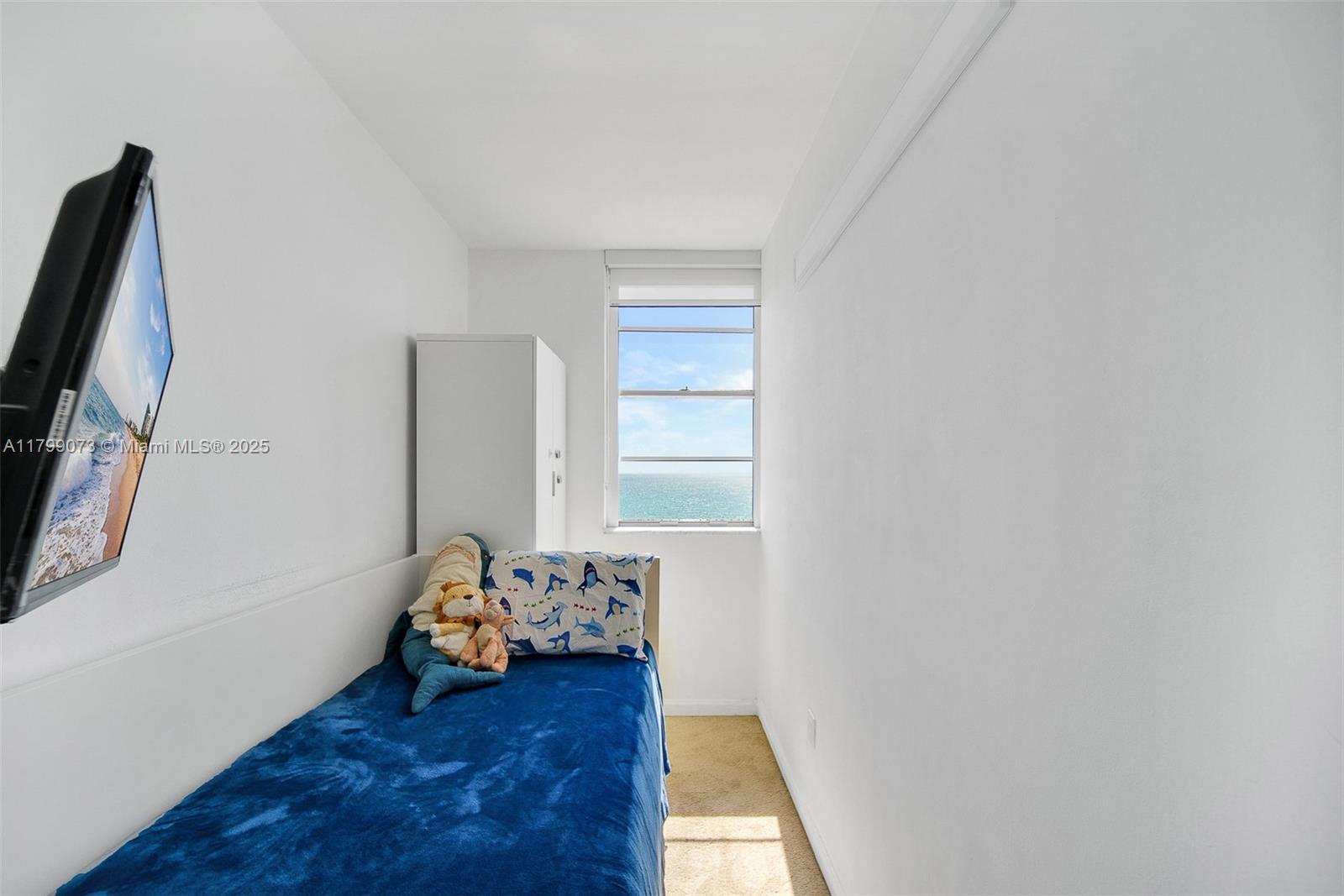 CORINTHIAN CONDO - Residential