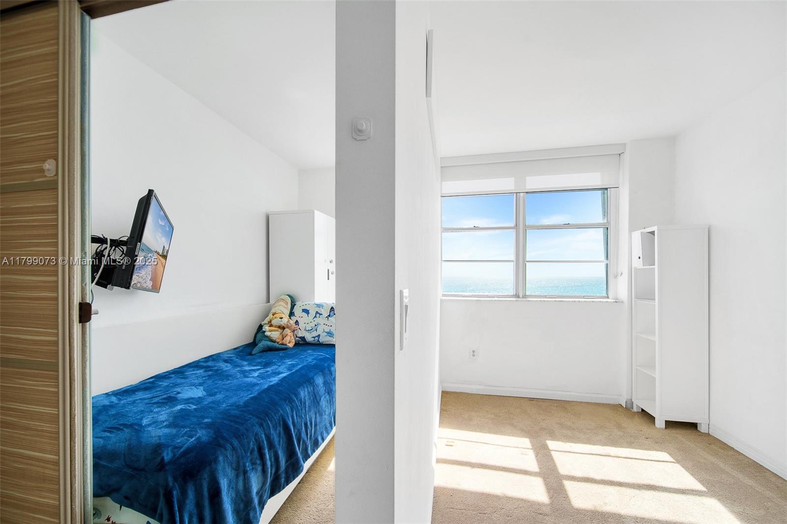 CORINTHIAN CONDO - Residential