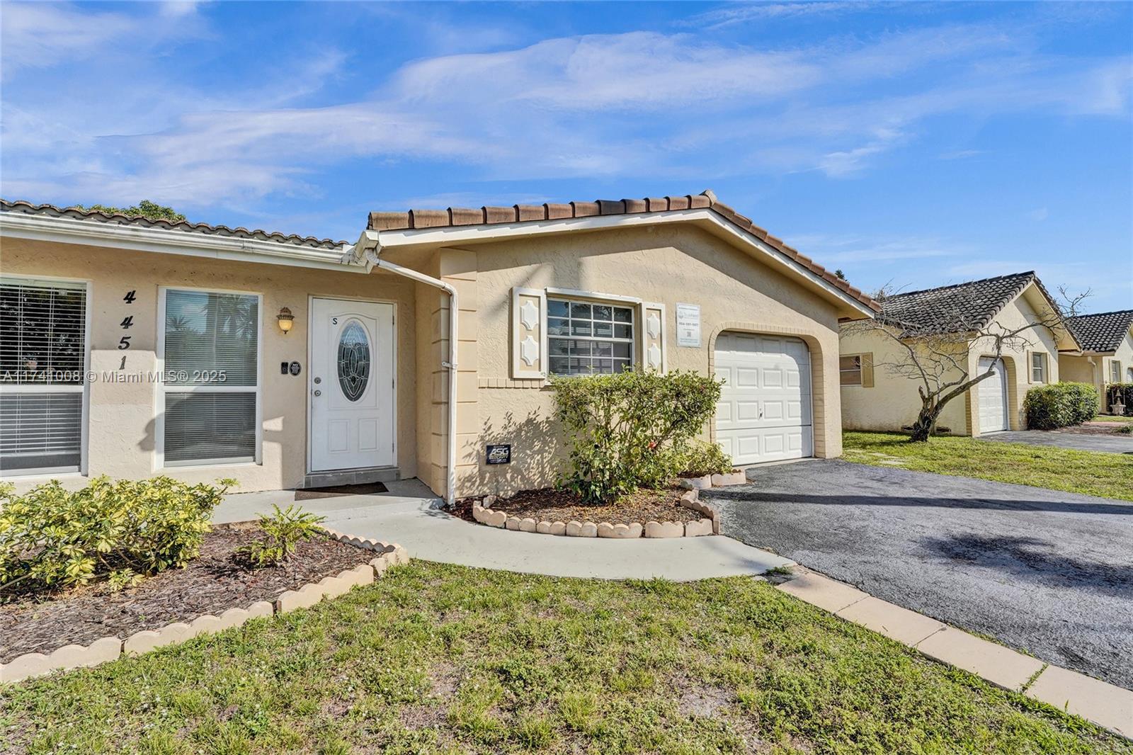 Rental Property at 4451 Nw 110th Ave 2-S, Coral Springs, Broward County, Florida - Bedrooms: 3 
Bathrooms: 2  - $2,800 MO.