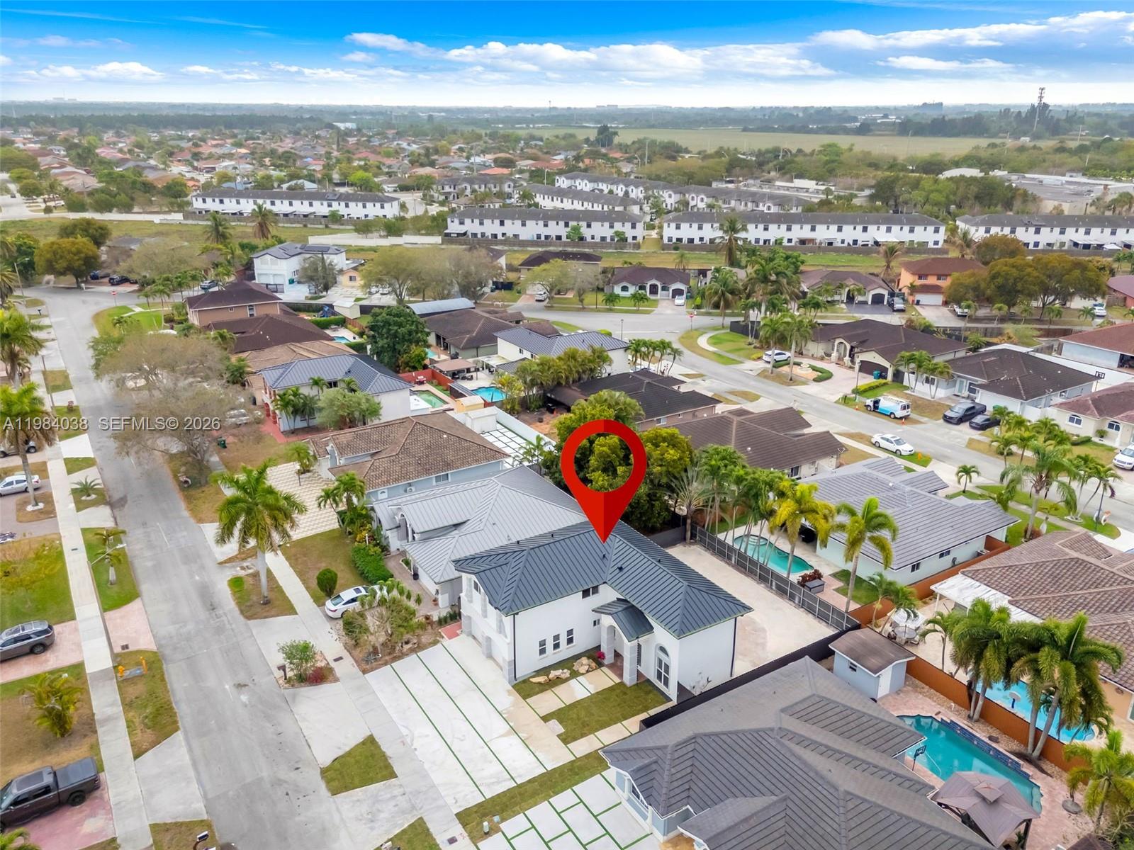 CORAL REEF NURSERIES SEC - Residential Lease