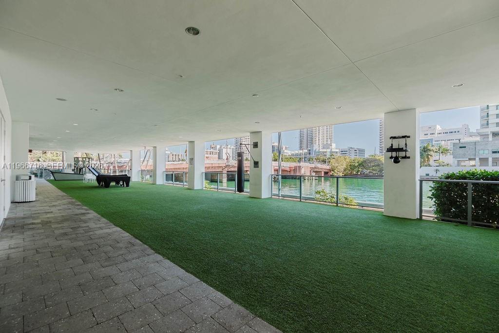 SPEAR AT AQUA CONDO - Residential