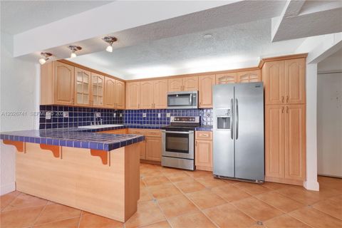 Tiny photo for 6801 Indian Creek Dr #602, Miami Beach, FL 33141 (MLS # A12026741)