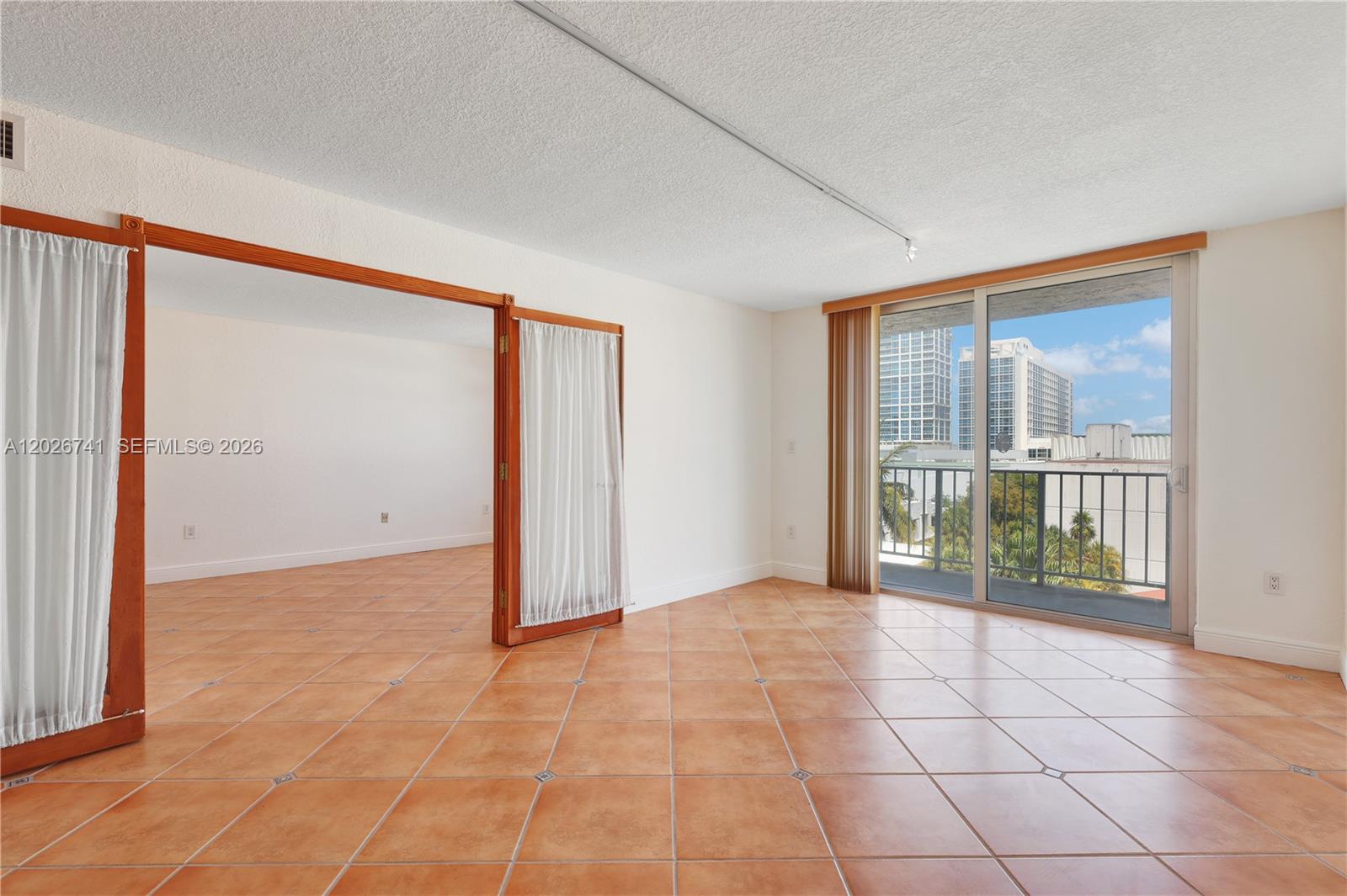 BOSTON PLAZA CONDO - Residential