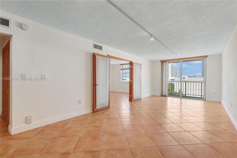 Tiny photo for 6801 Indian Creek Dr #602, Miami Beach, FL 33141 (MLS # A12026741)