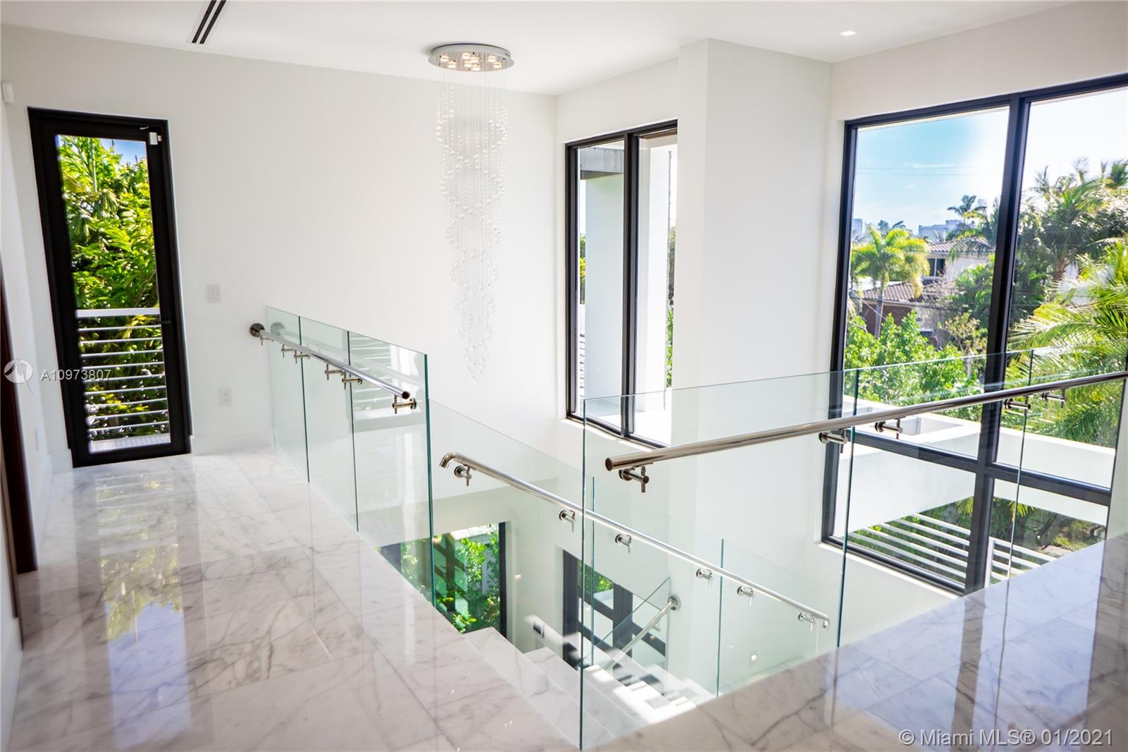 BISCAYNE BEACH-2ND ADDN - Residential