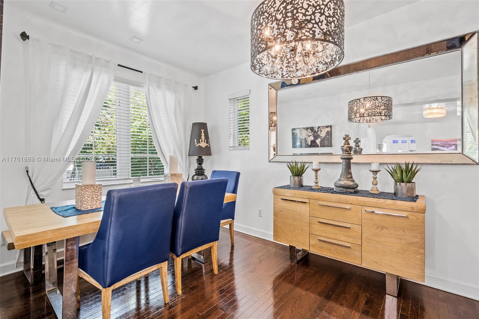 LENOX CONDO - Residential Income
