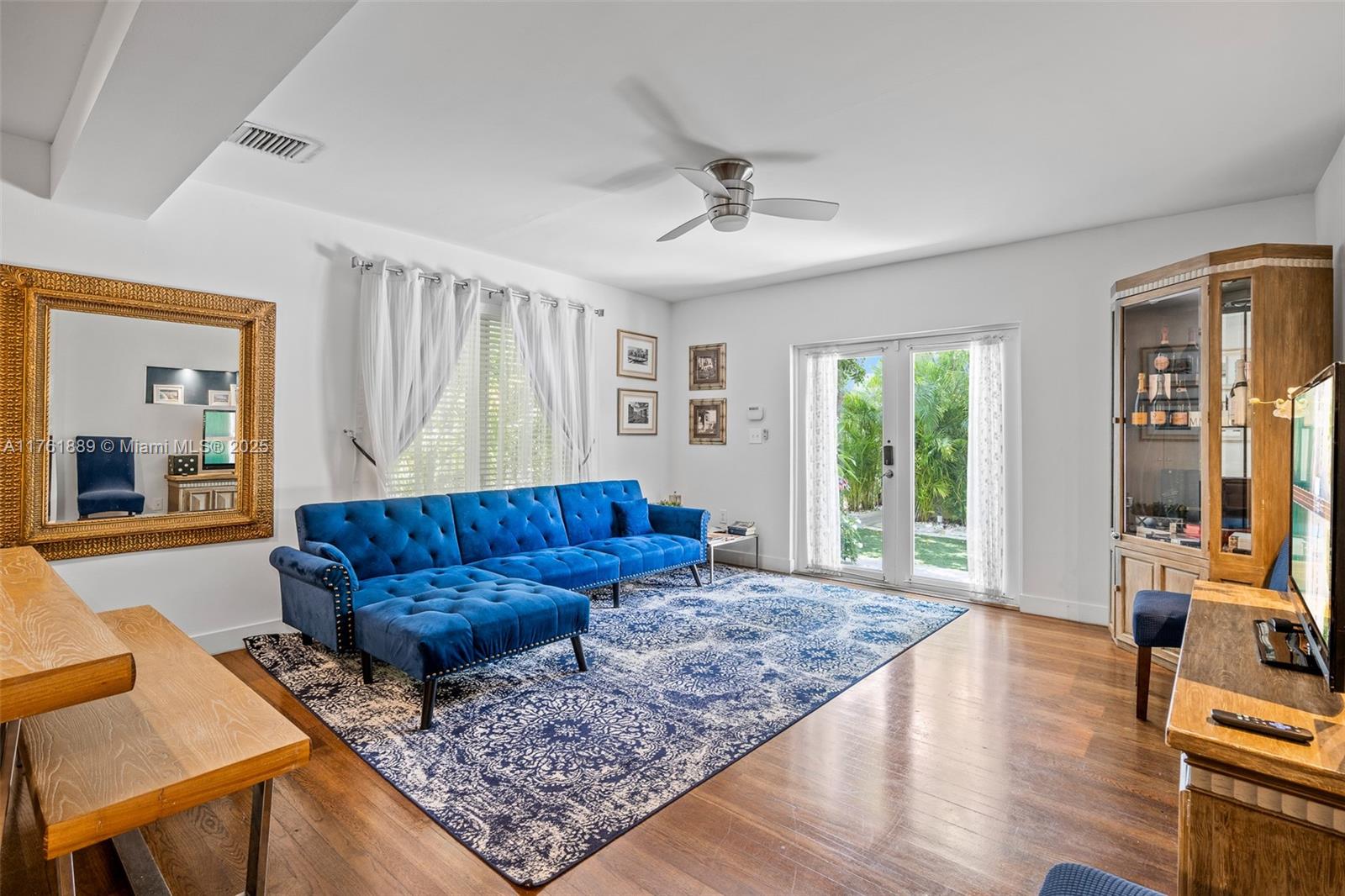 LENOX CONDO - Residential Income