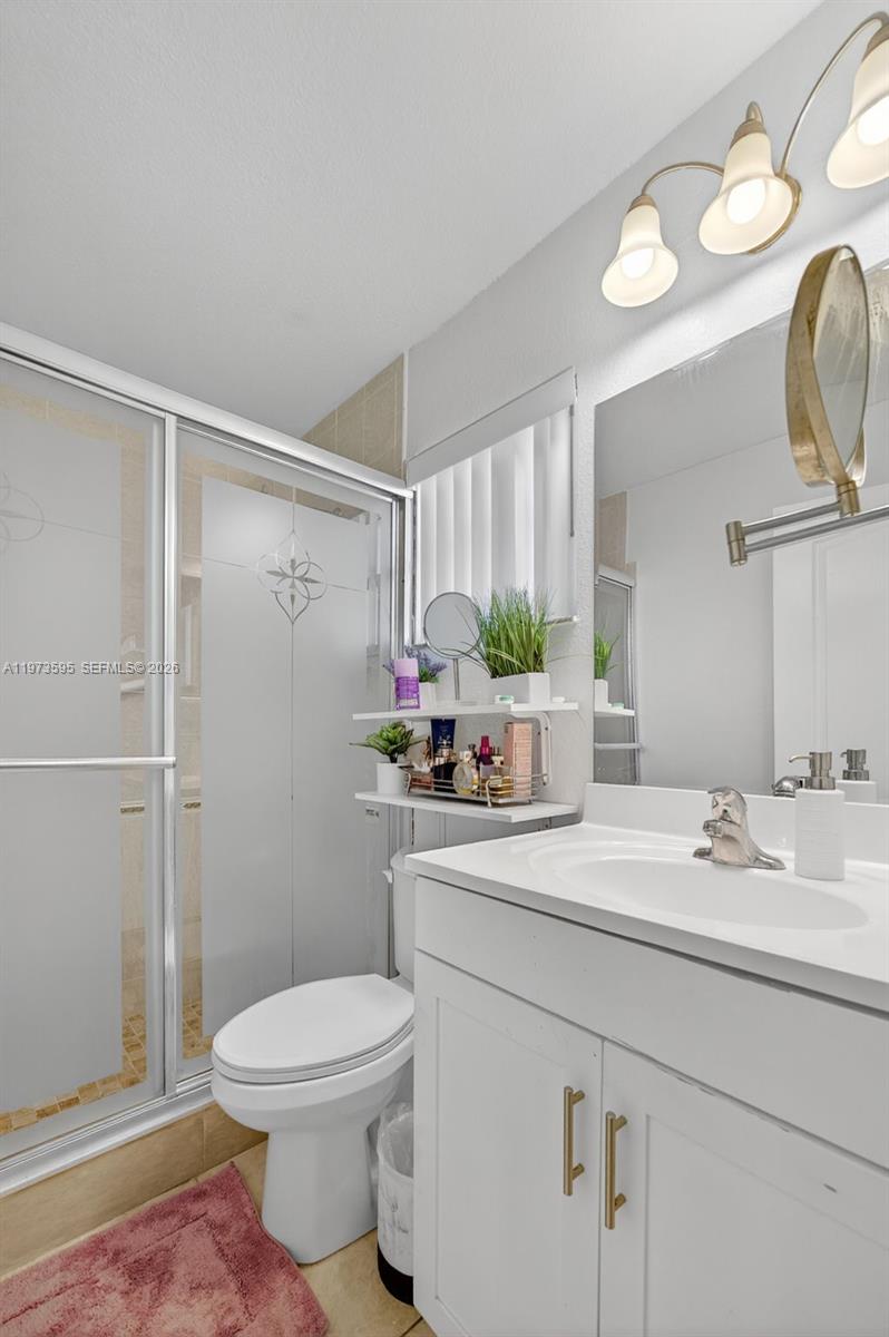 CORAL WAY HOMESITES - Residential