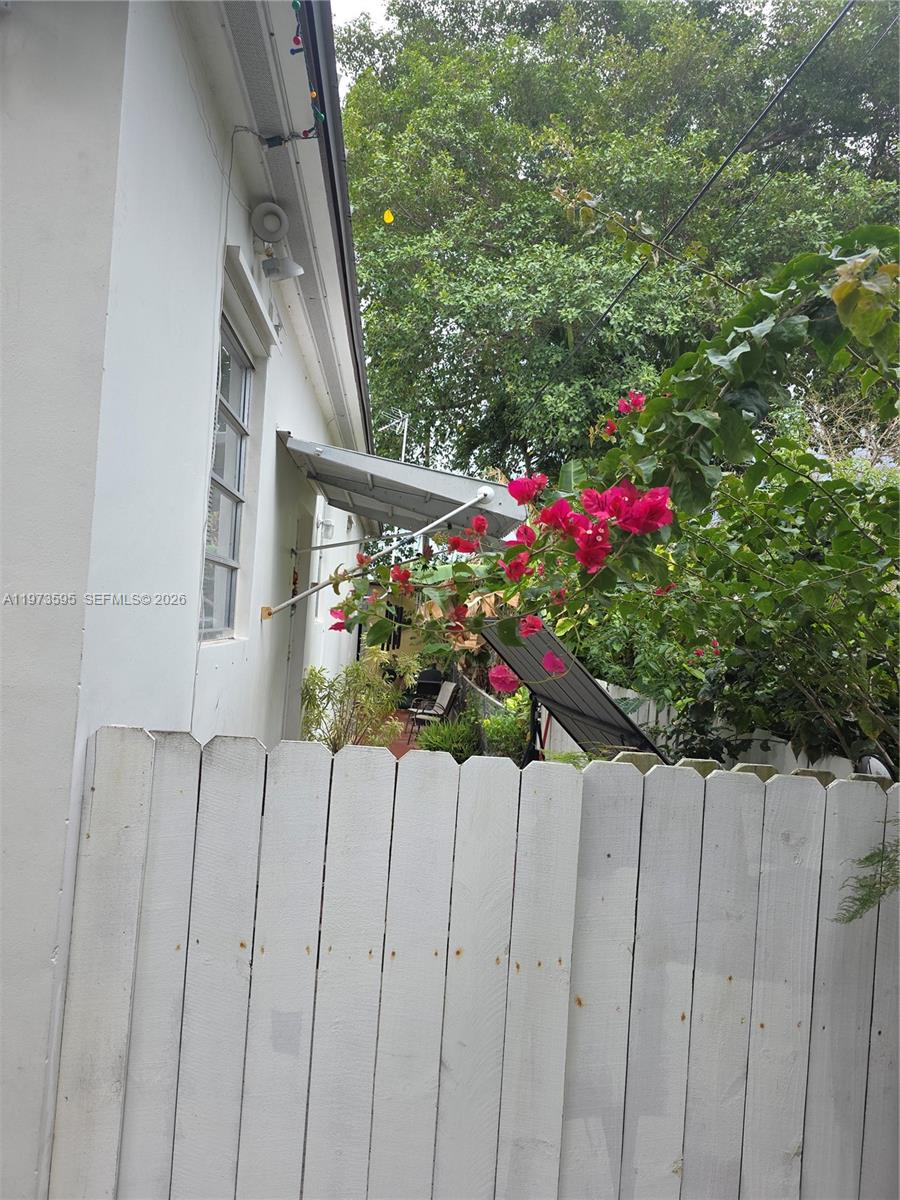 CORAL WAY HOMESITES - Residential