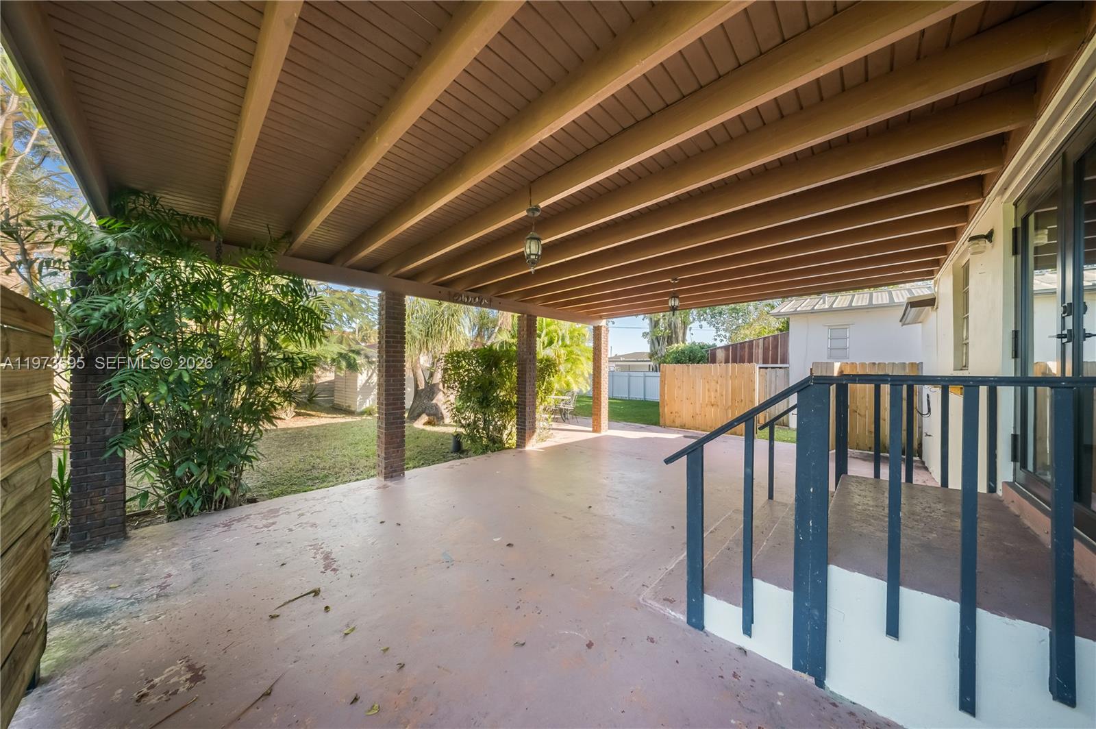 2725 SW 82nd Ave, Miami, FL, 33155/$980,000 2 2725 SW 82nd Ave