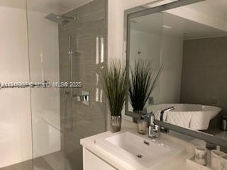 PARQUE TOWERS CONDO - Residential