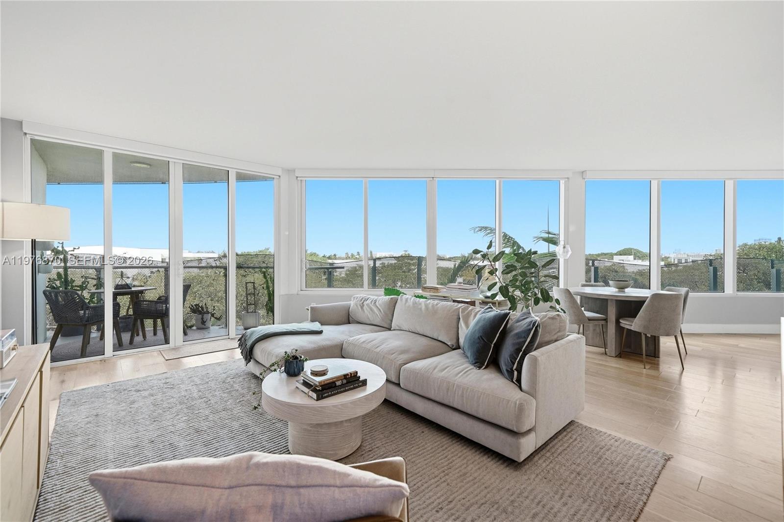 2155 Washington Ct 507