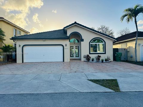 3482 SW 152nd Pl 3482 Miami FL 33185