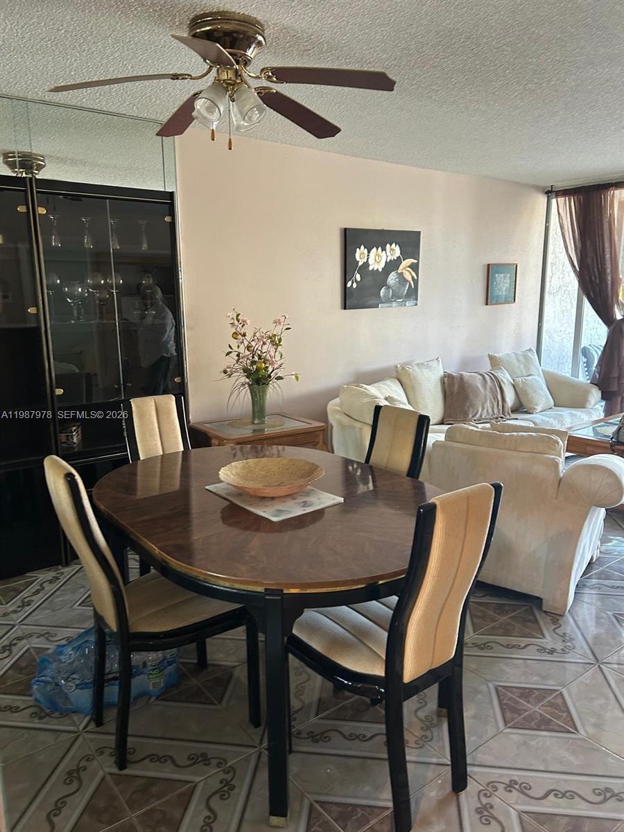 CONDOMINIUM 1 OF ENVIRON - Residential Lease