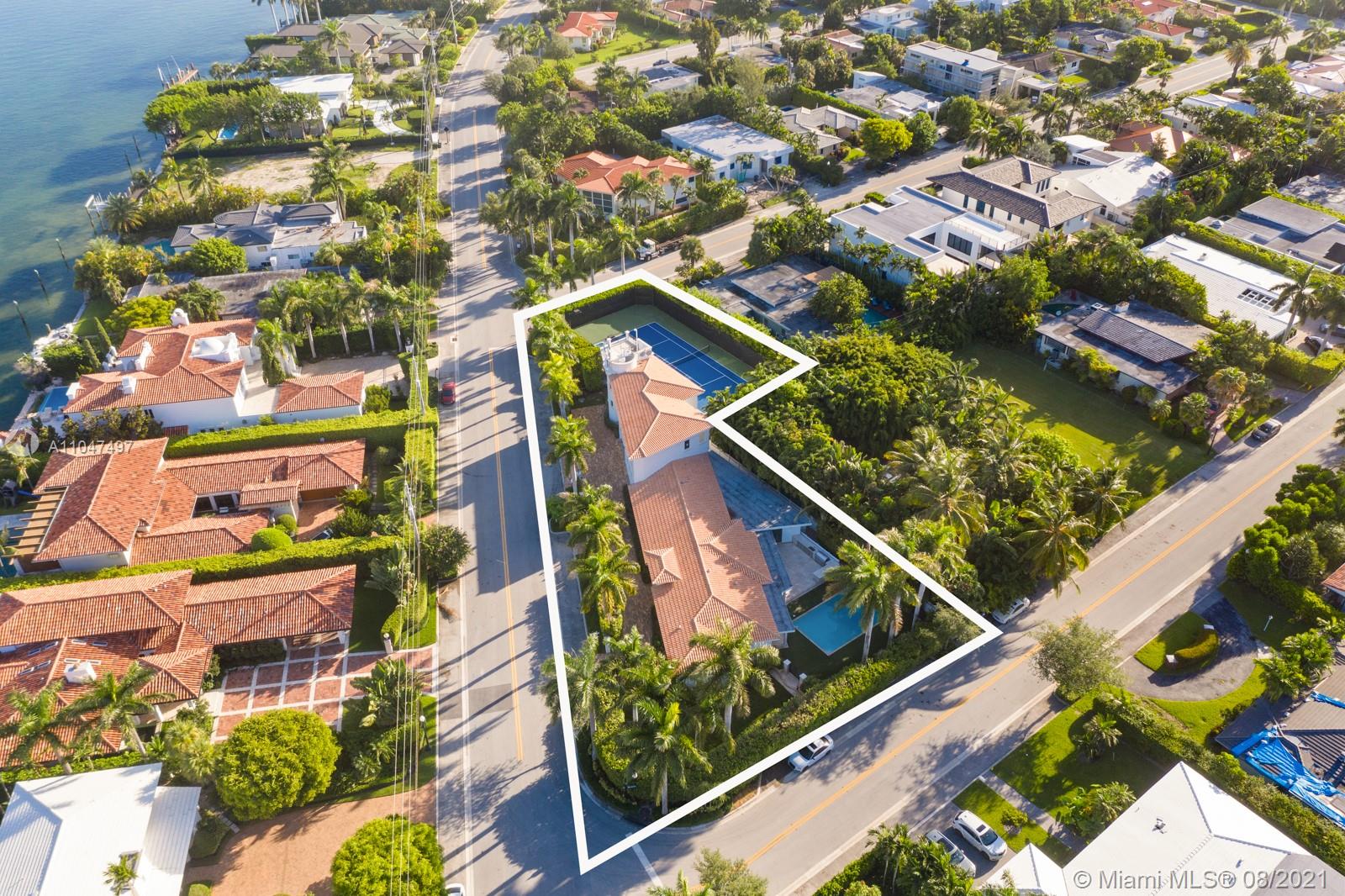 BAY HARBOR ISLAND - Residential