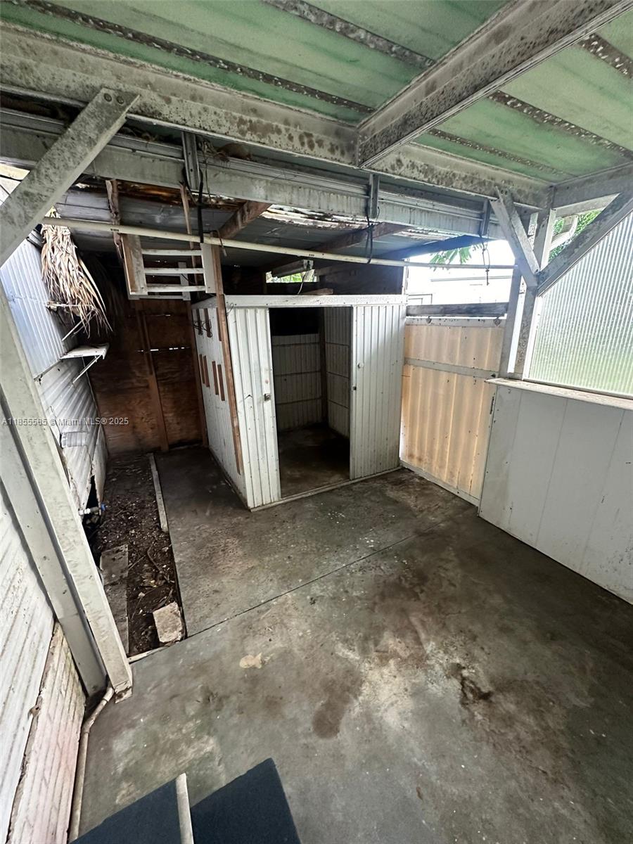 SANDALFOOT COVE SEC 1 - Residential Lease
