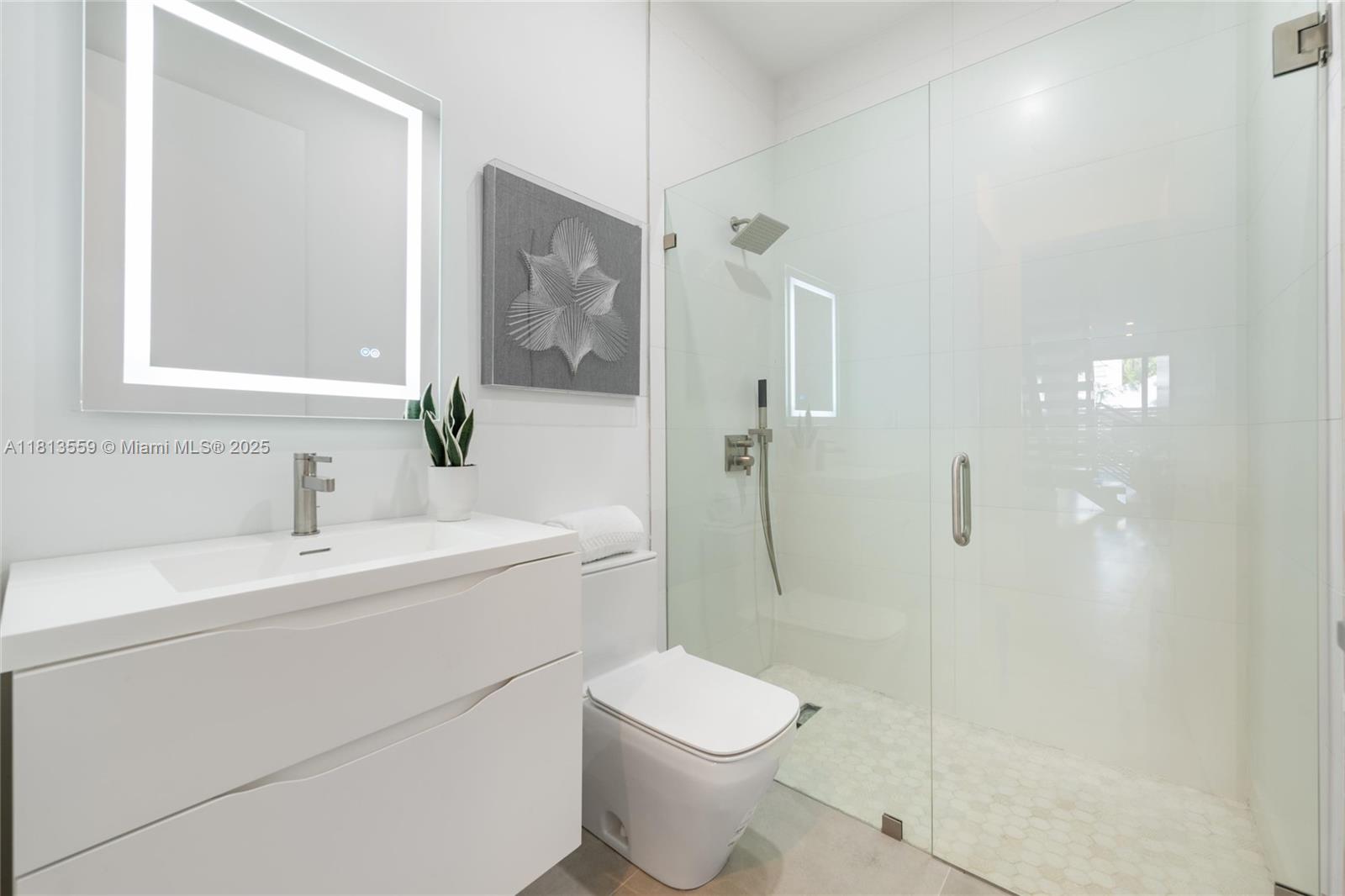 EAST SHENANDOAH - Residential