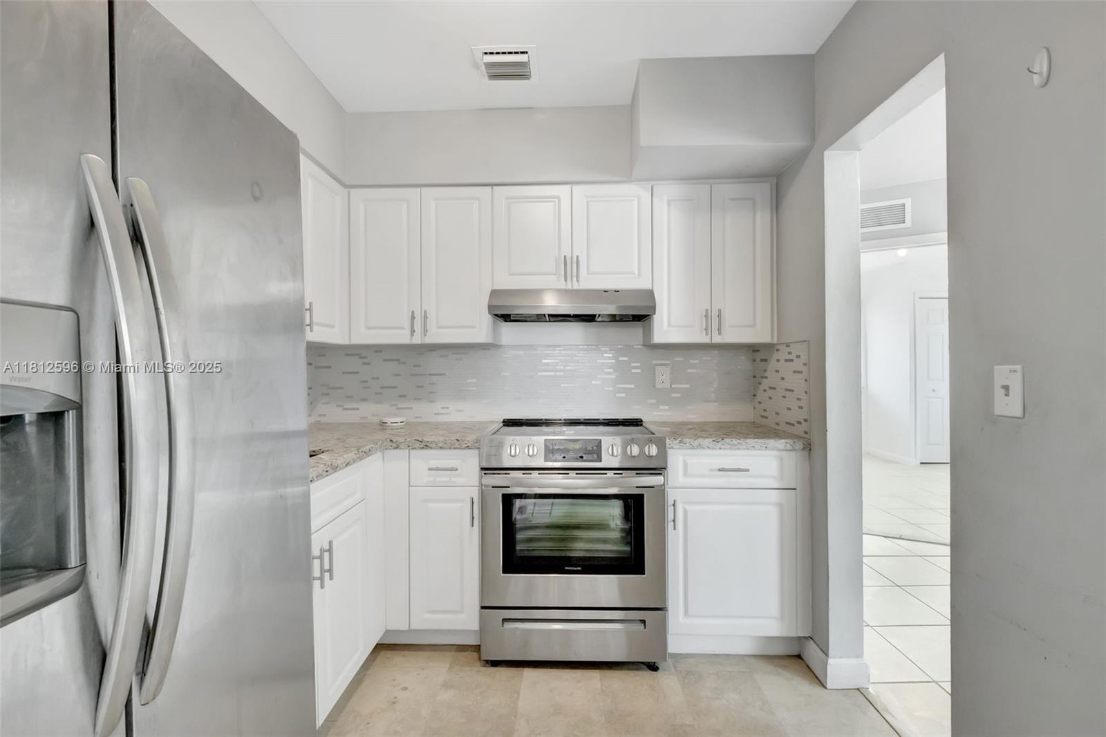 17TH AVE MANOR - Residential