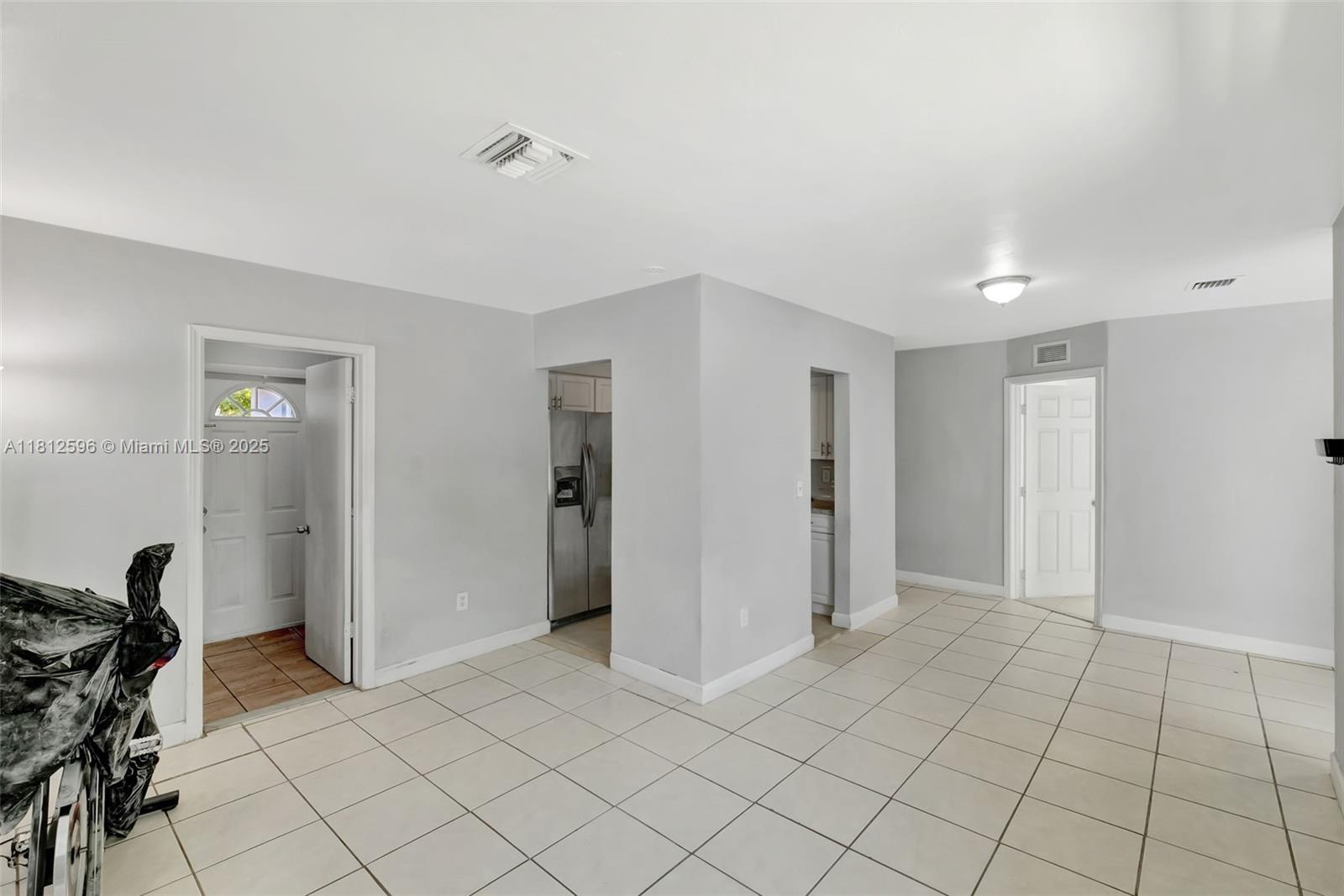 17TH AVE MANOR - Residential