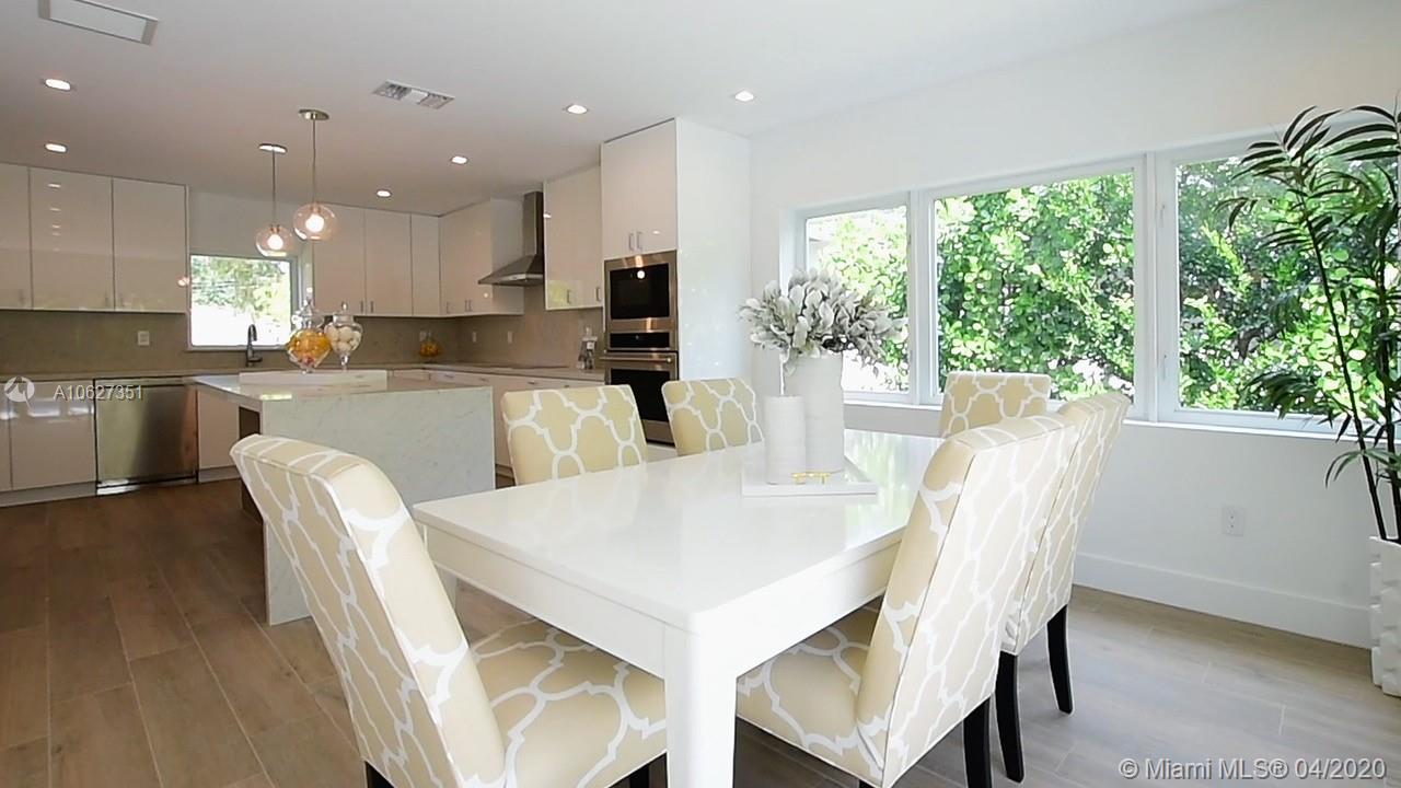 CORAL GABLES RIVIERA SEC - Residential