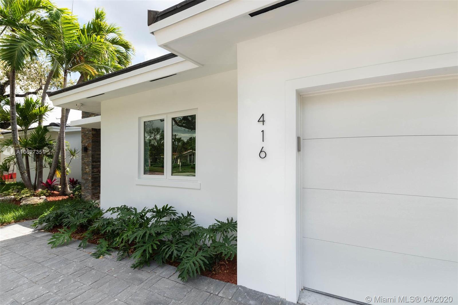 CORAL GABLES RIVIERA SEC - Residential