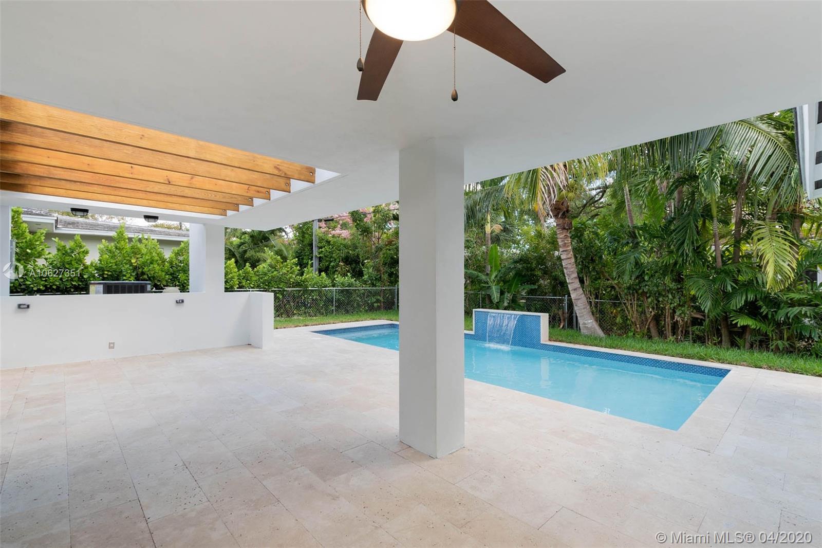 CORAL GABLES RIVIERA SEC - Residential