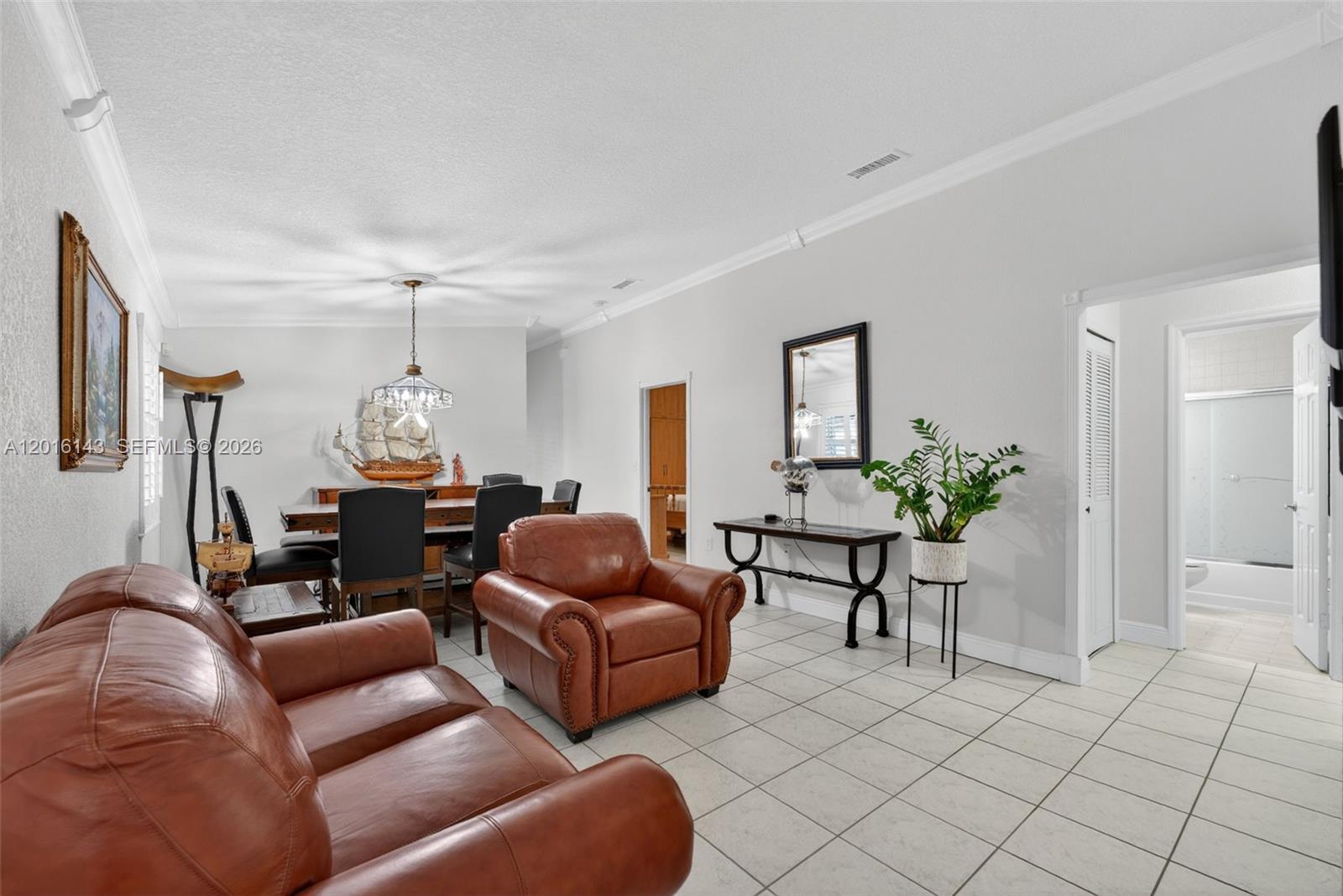 KENDALE ROYAL SUB - Residential