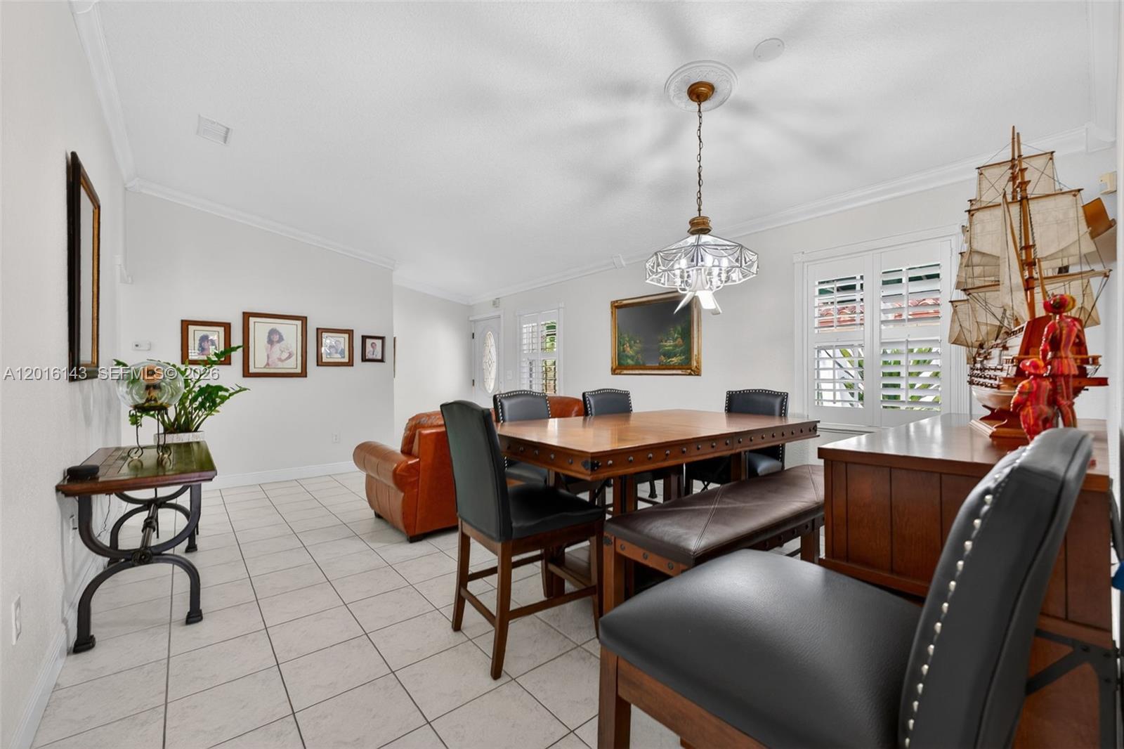 KENDALE ROYAL SUB - Residential