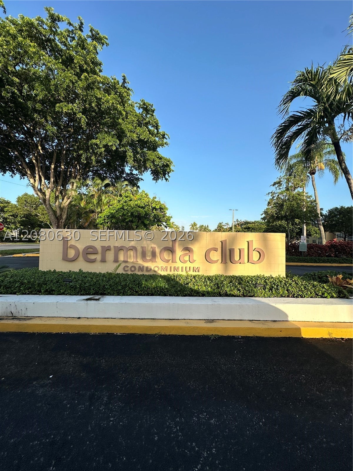 6090 NW 64th Ave