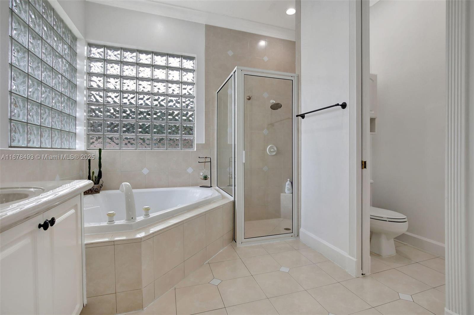 WESTPORT 2ND SECTION - Residential