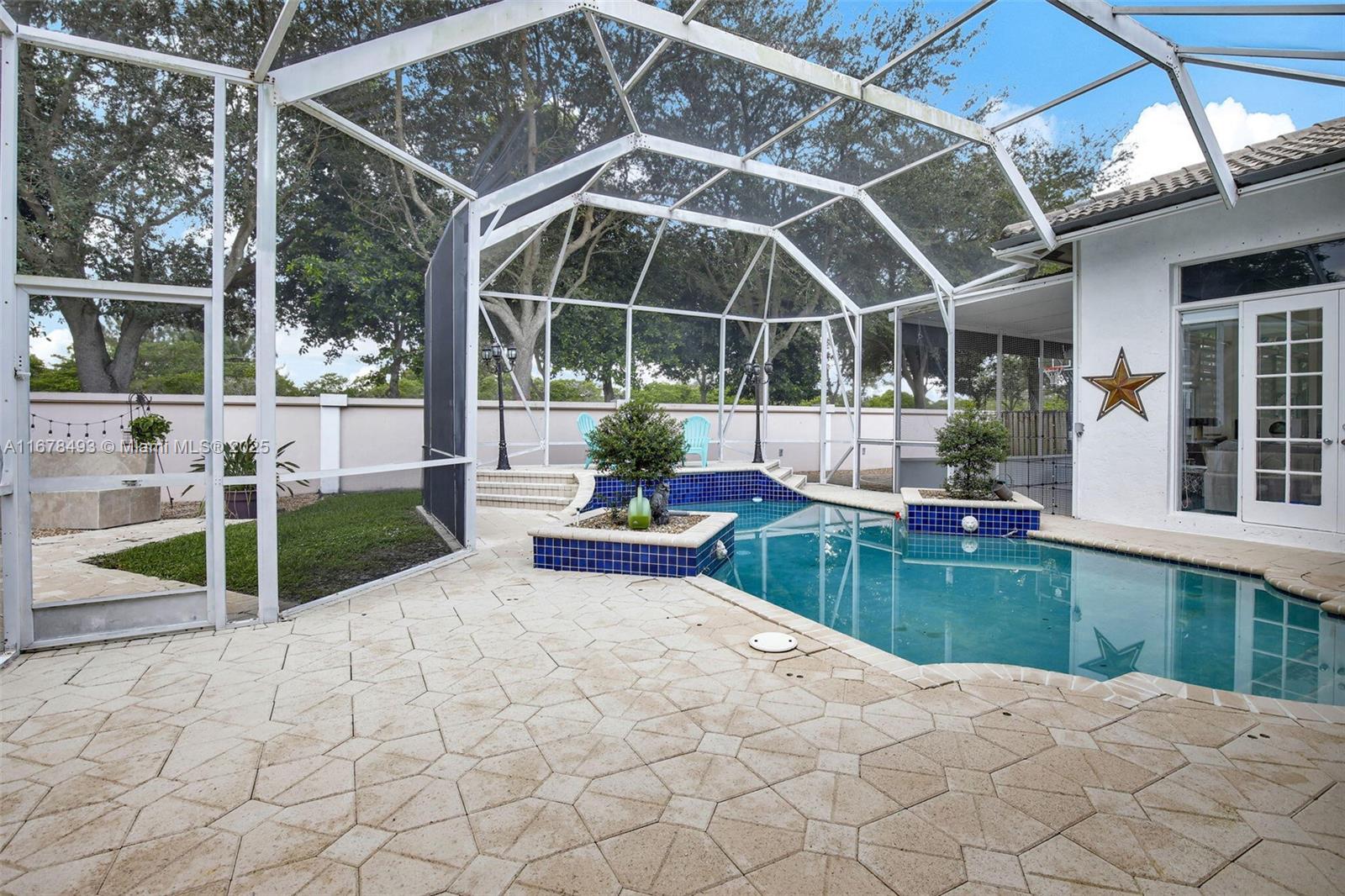 WESTPORT 2ND SECTION - Residential