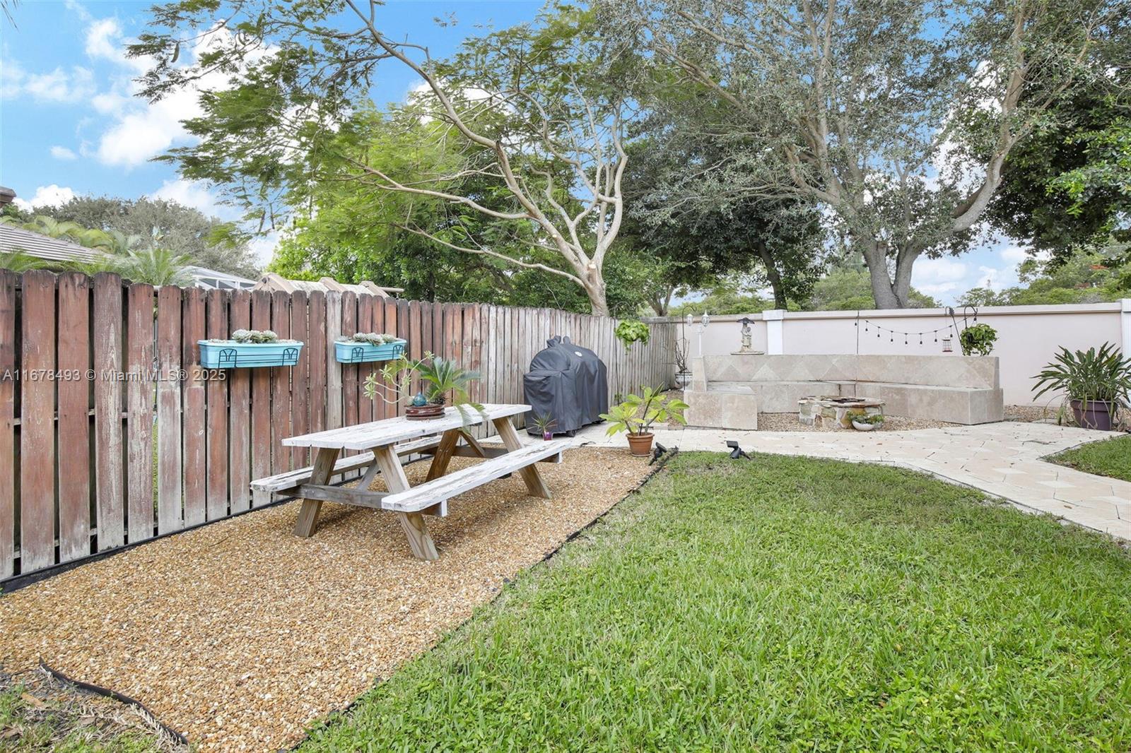WESTPORT 2ND SECTION - Residential