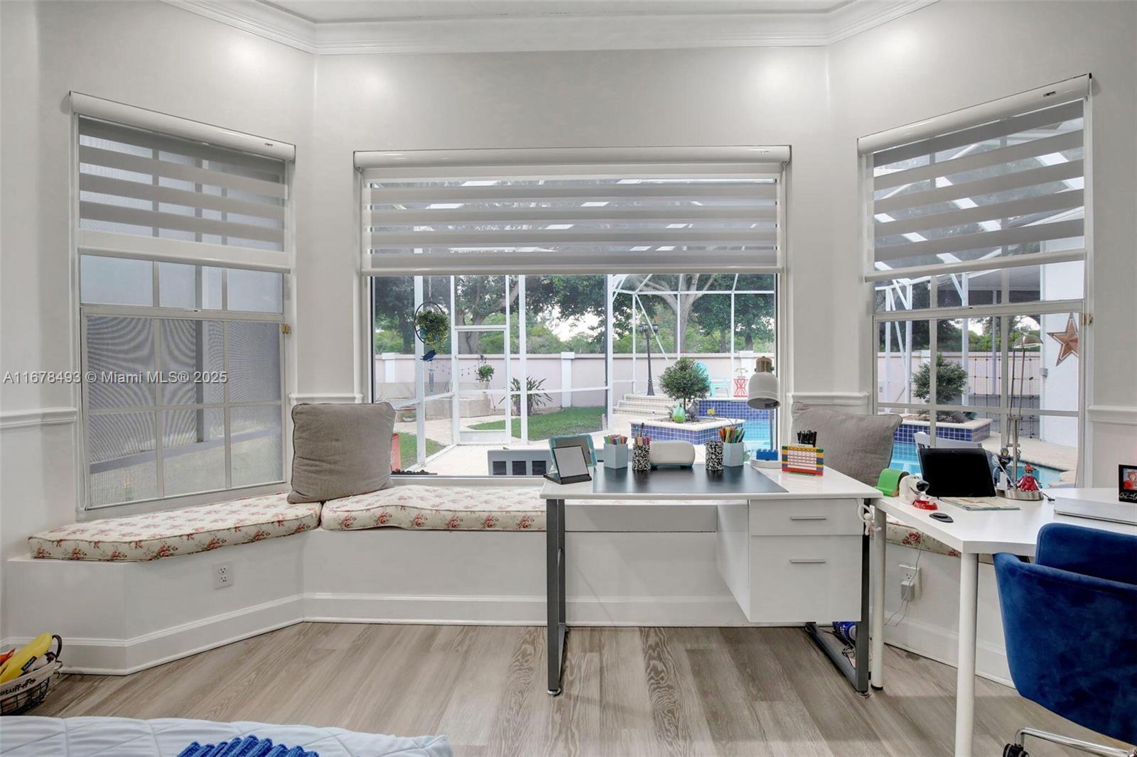 WESTPORT 2ND SECTION - Residential