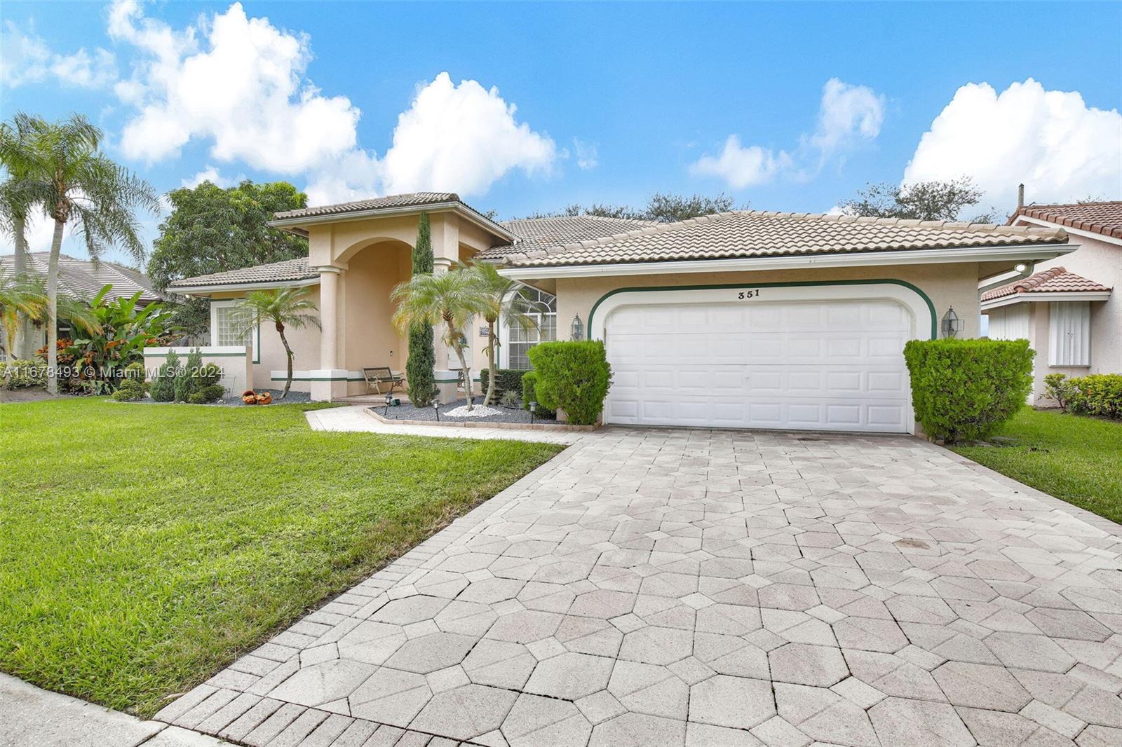 351 NW 110th Ave