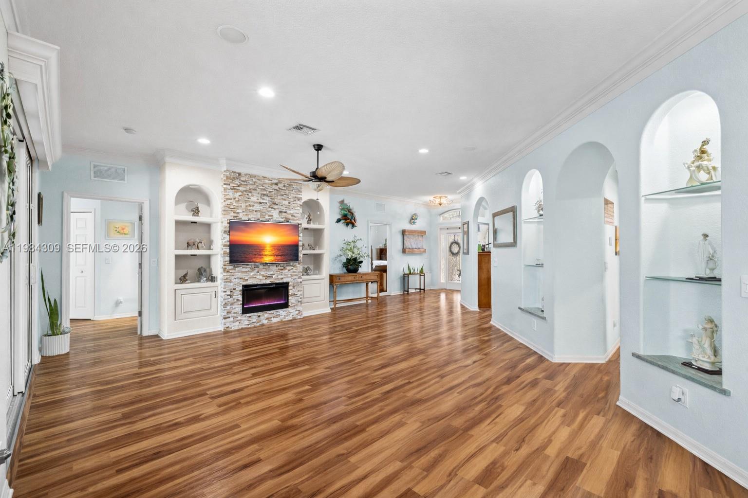 HERONS GLEN - Residential