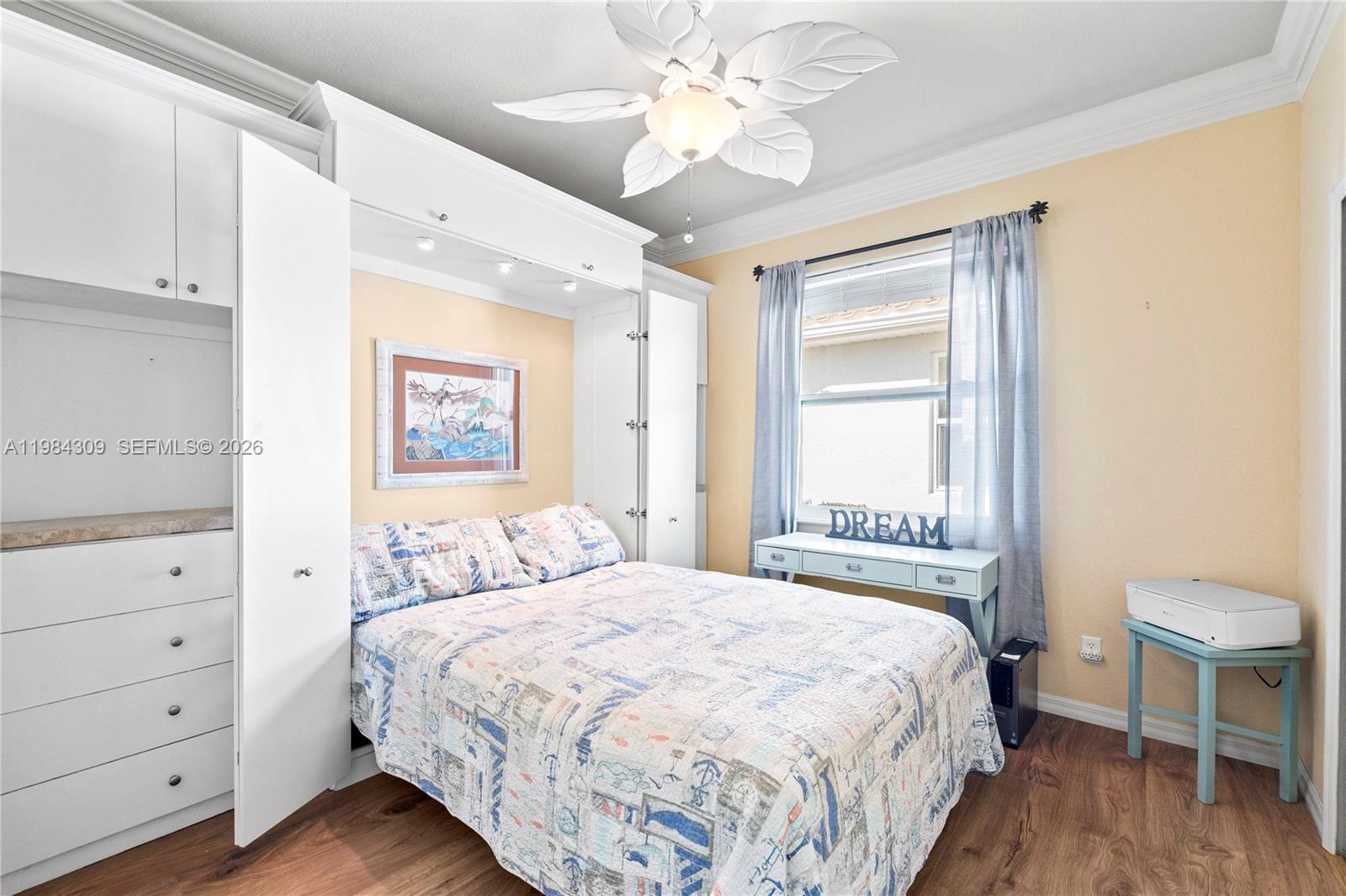 HERONS GLEN - Residential