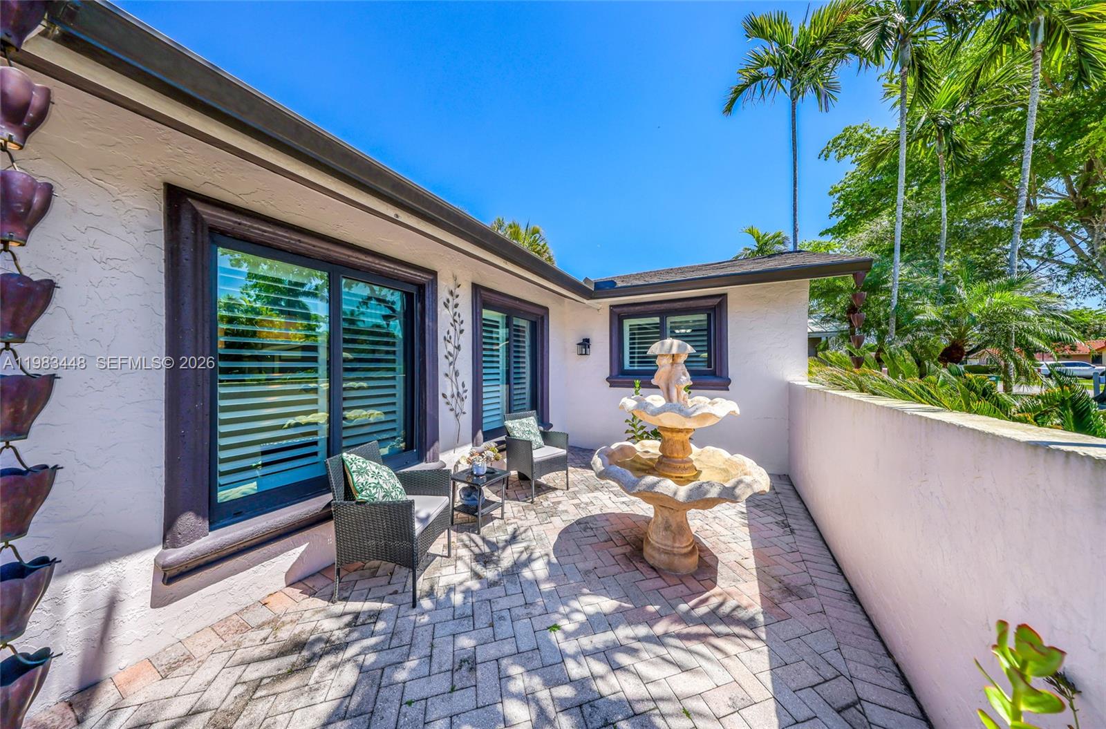 SHORES CALUSA - Residential