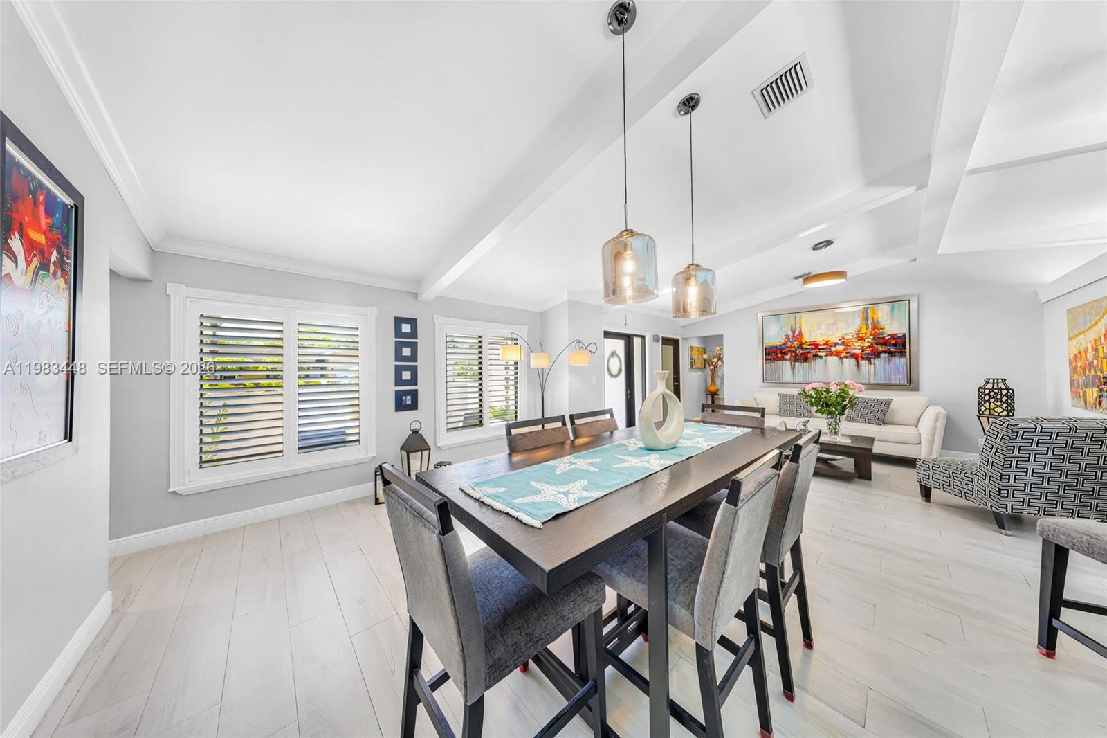 SHORES CALUSA - Residential