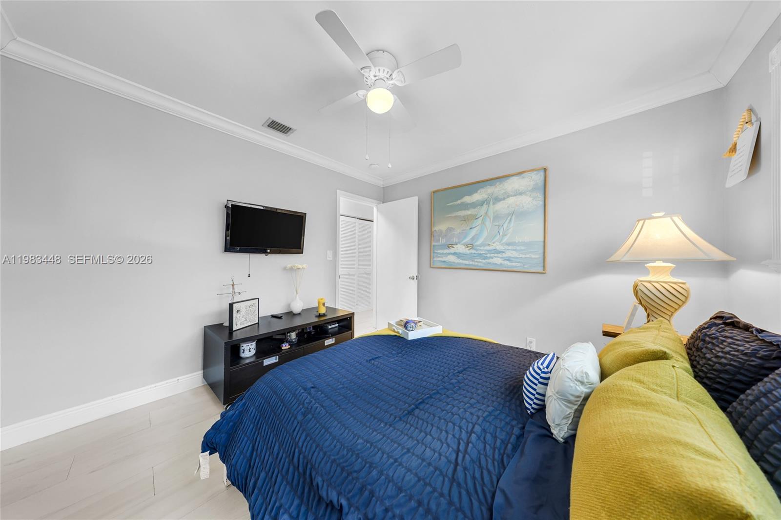 SHORES CALUSA - Residential