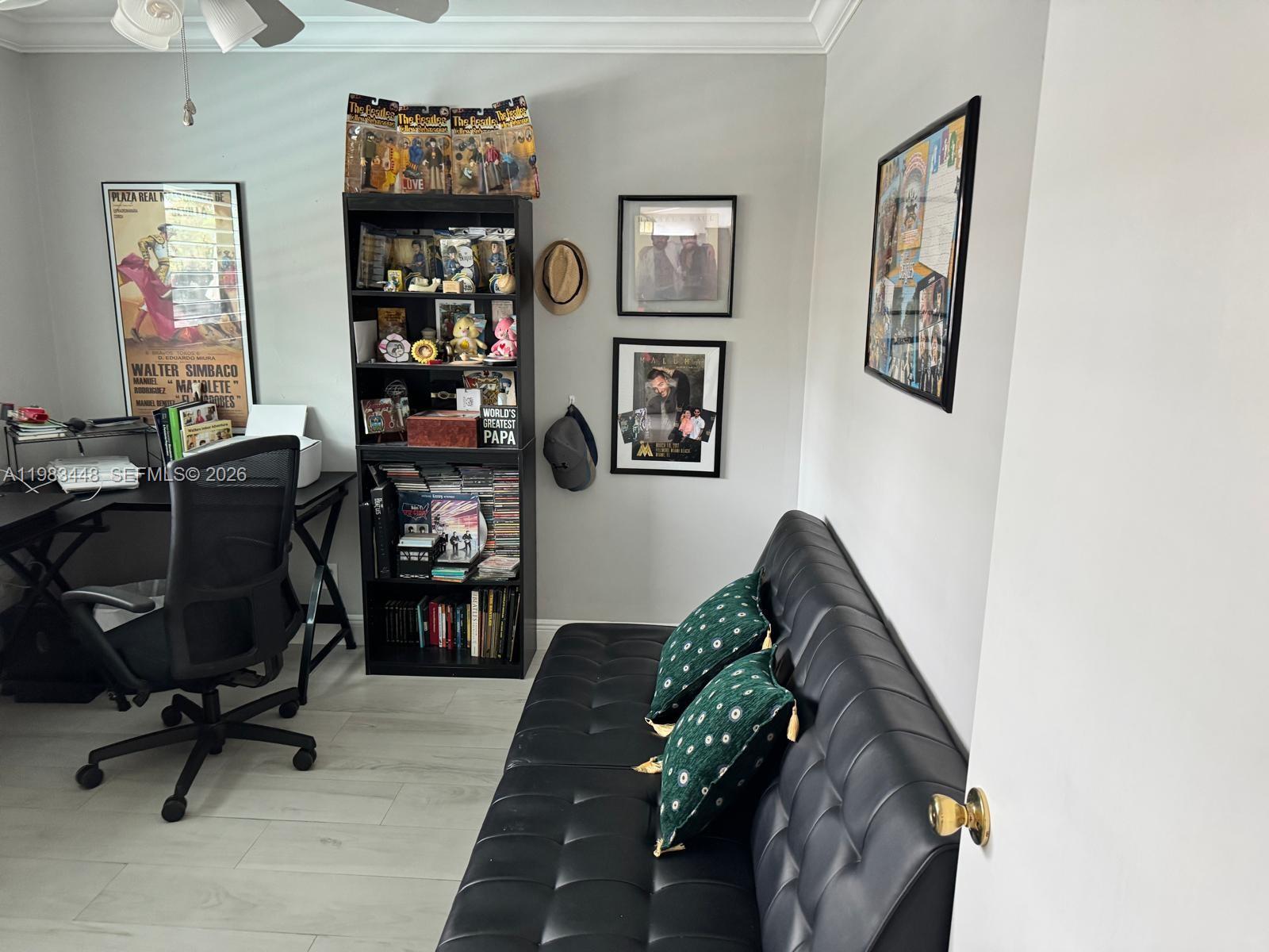 SHORES CALUSA - Residential