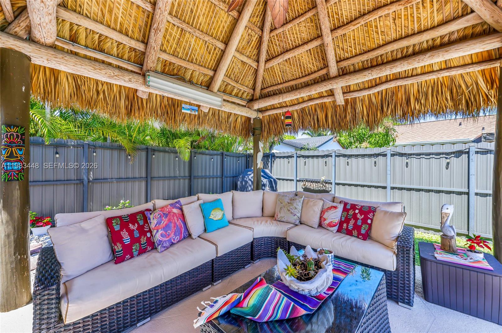 SHORES CALUSA - Residential