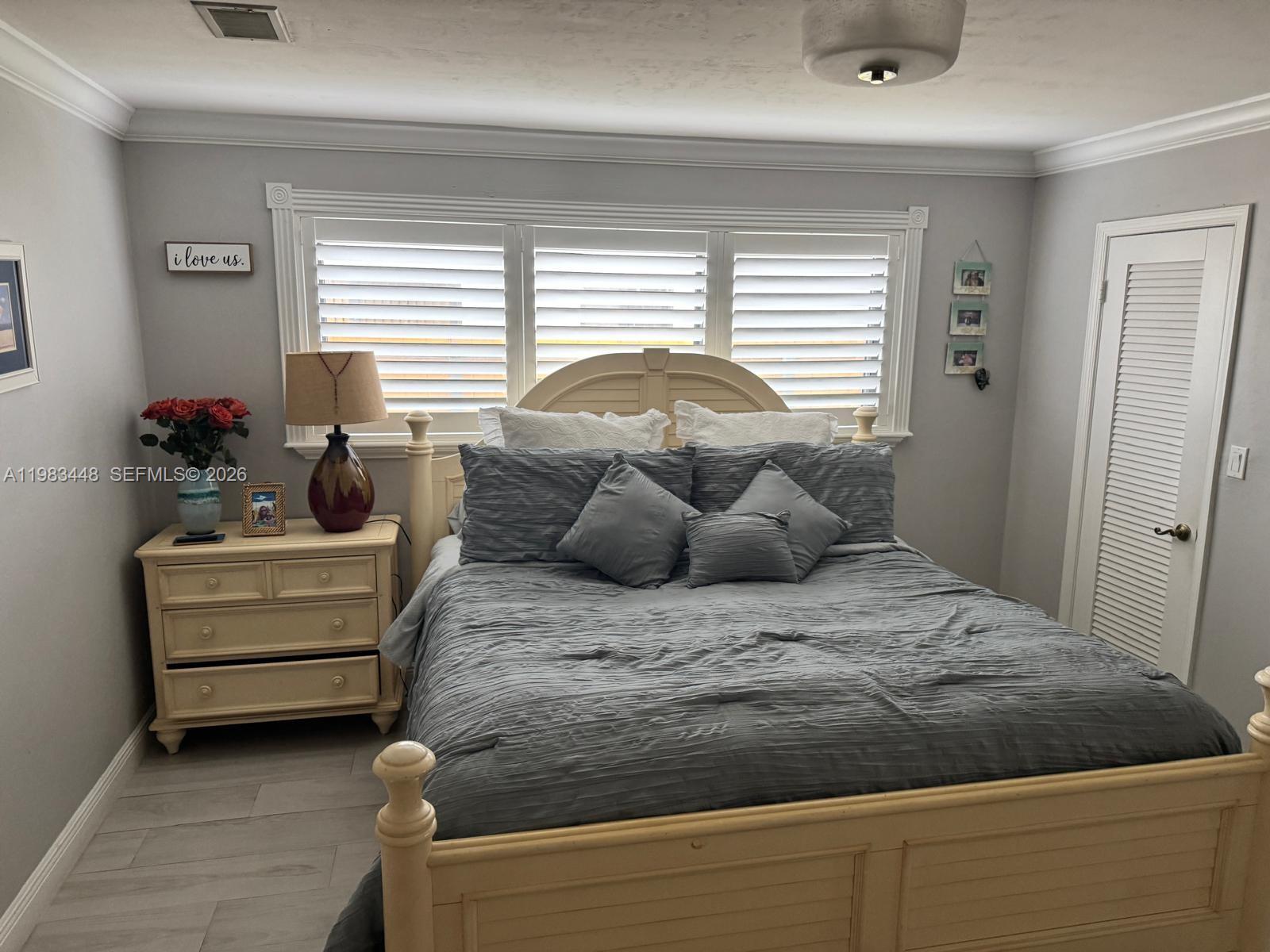 SHORES CALUSA - Residential