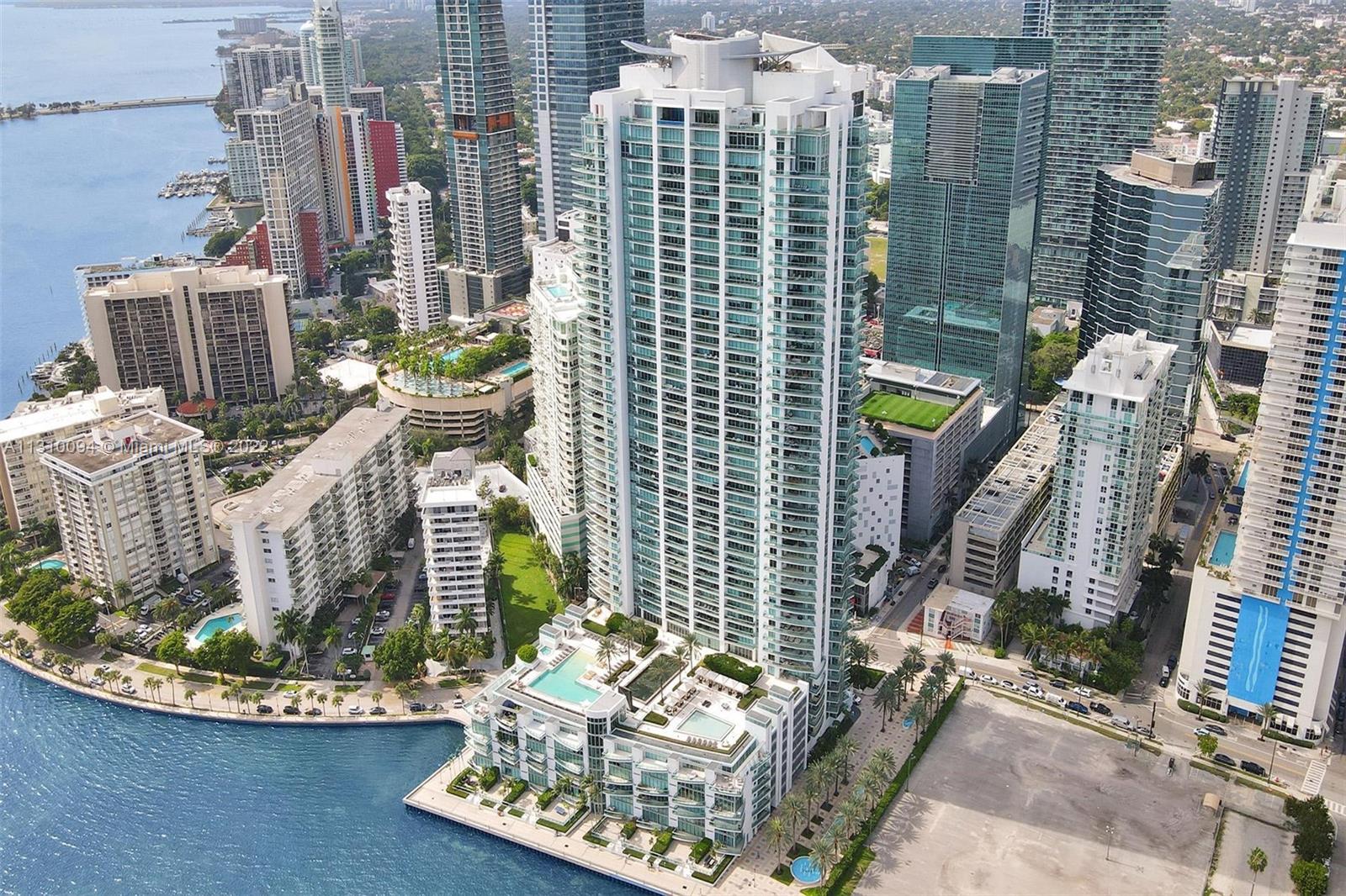 JADE RESIDENCES AT BRICKEL - Residential