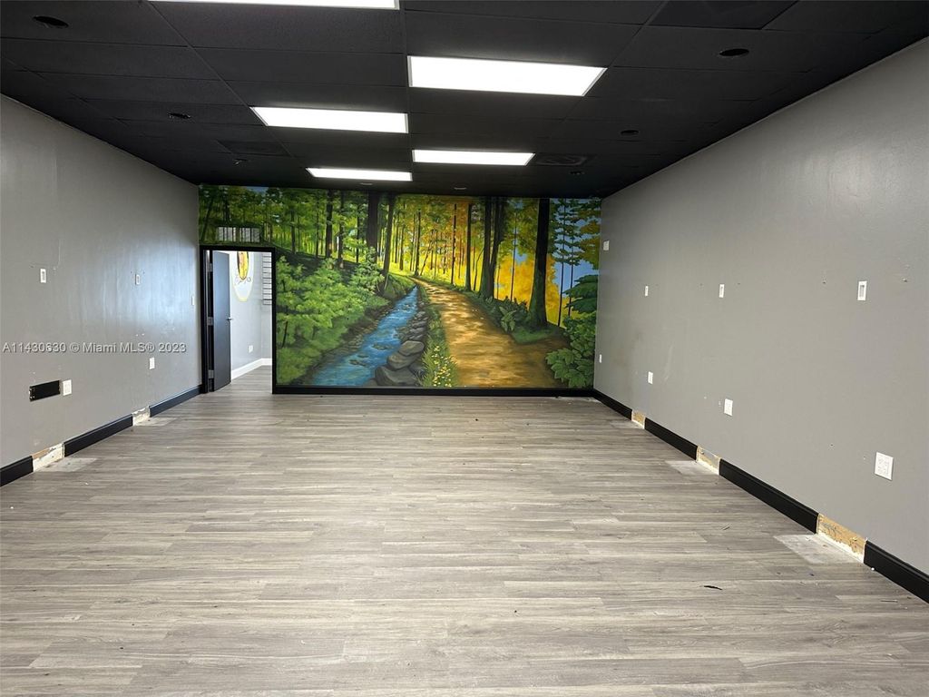 Photo of 132 NE 1st Ave, Hallandale Beach, FL 33009 (MLS # A11430630)