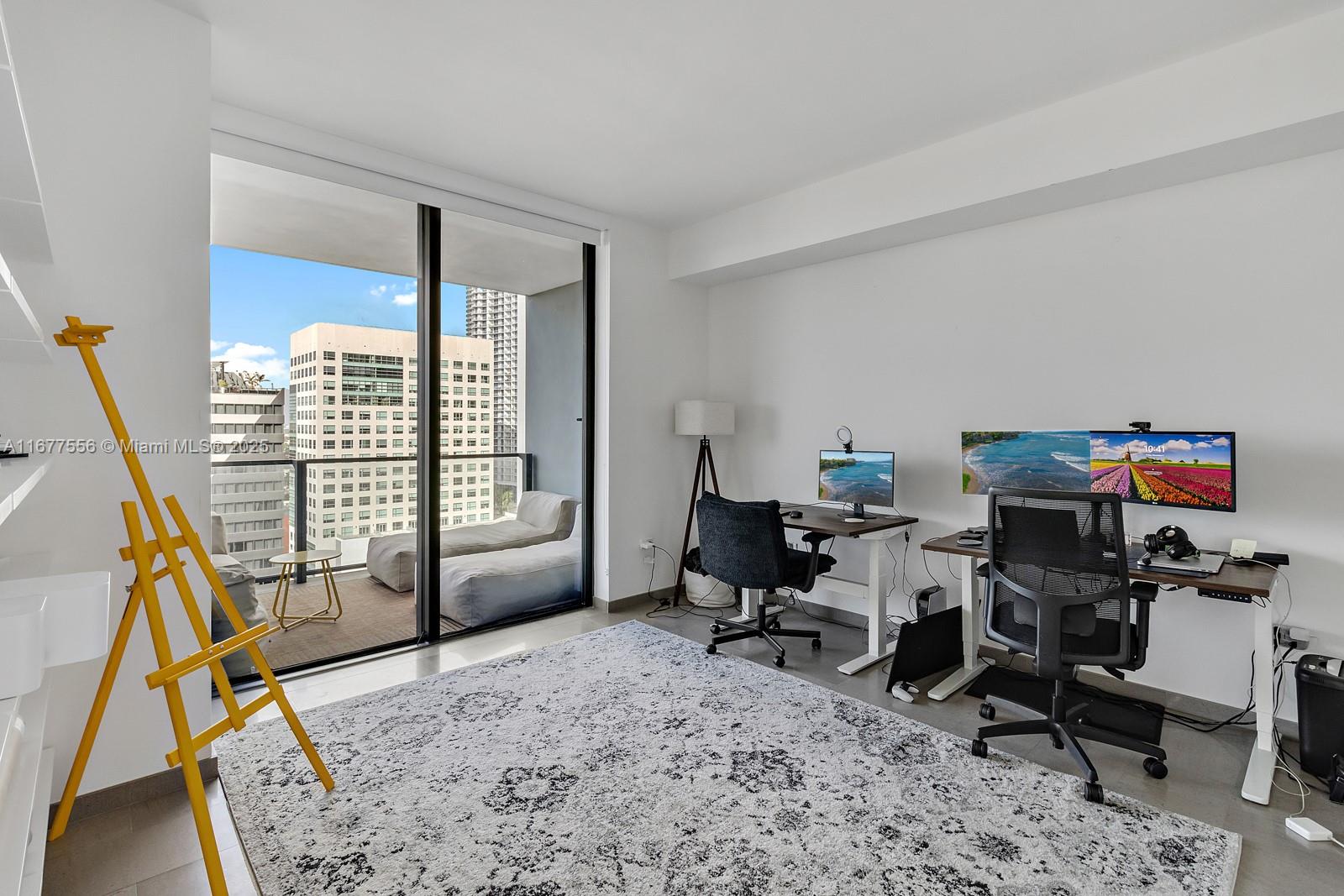 RISE CONDO - Residential