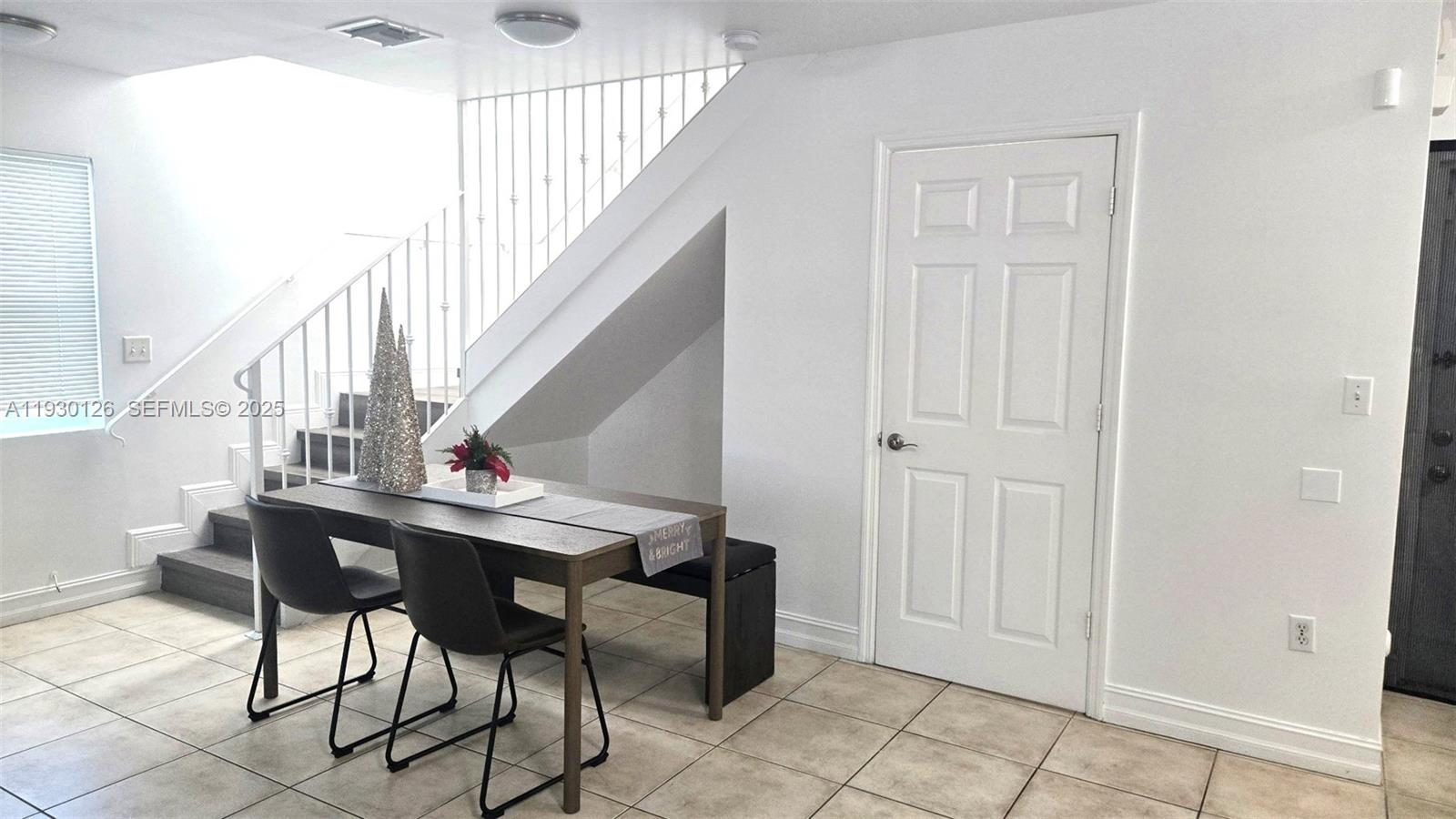 SEMINOLE FOREST - Residential