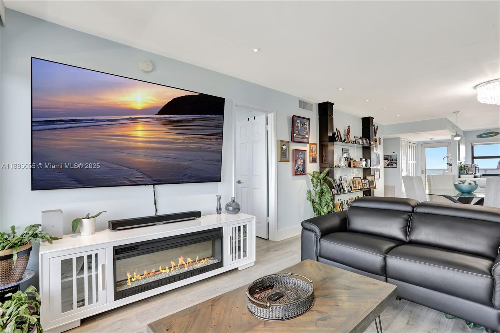 WATERBURY CONDO - Residential